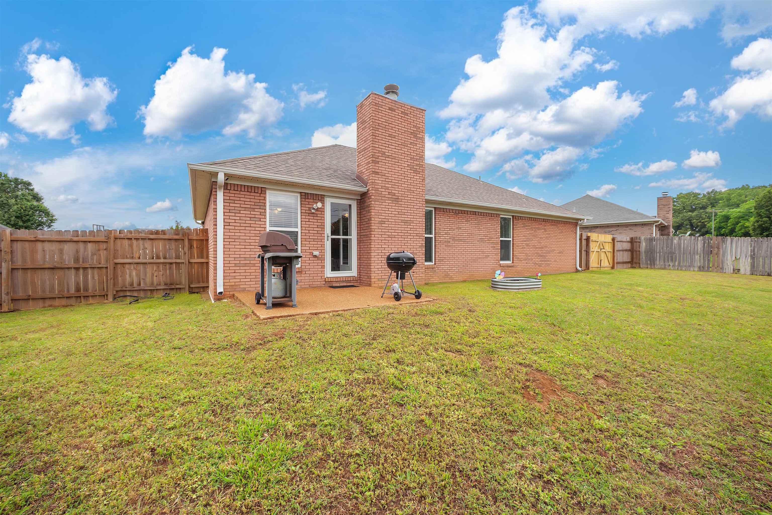156 Lancaster Dr Property Photo 27