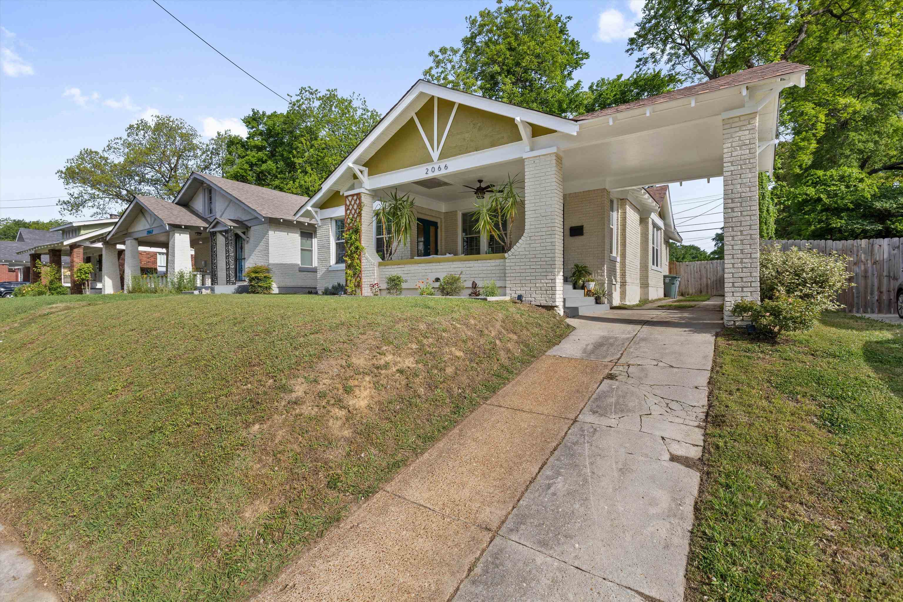 2066 E Mclemore Ave Property Photo 3