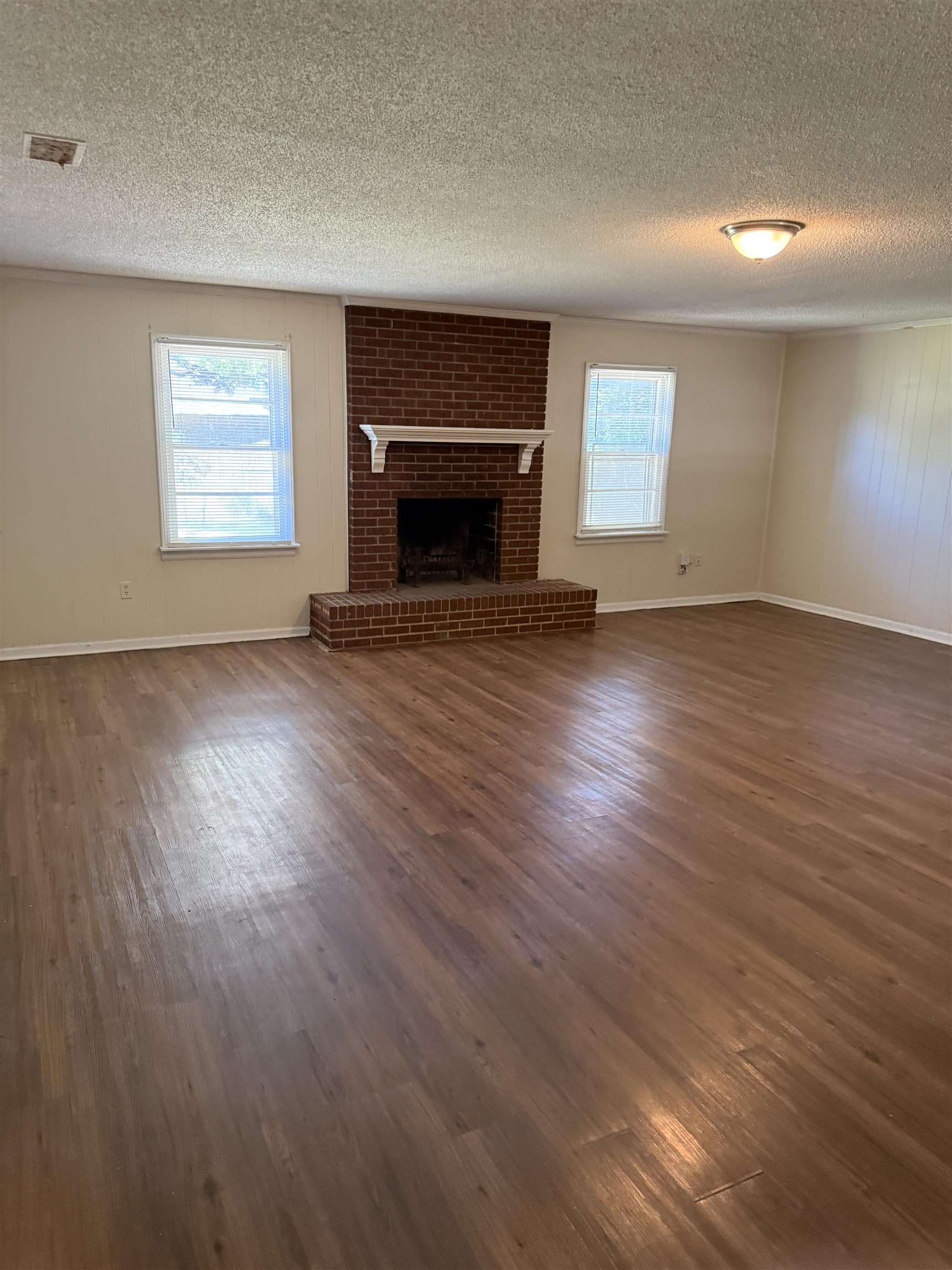 1257 S Perkins Rd Property Photo 6