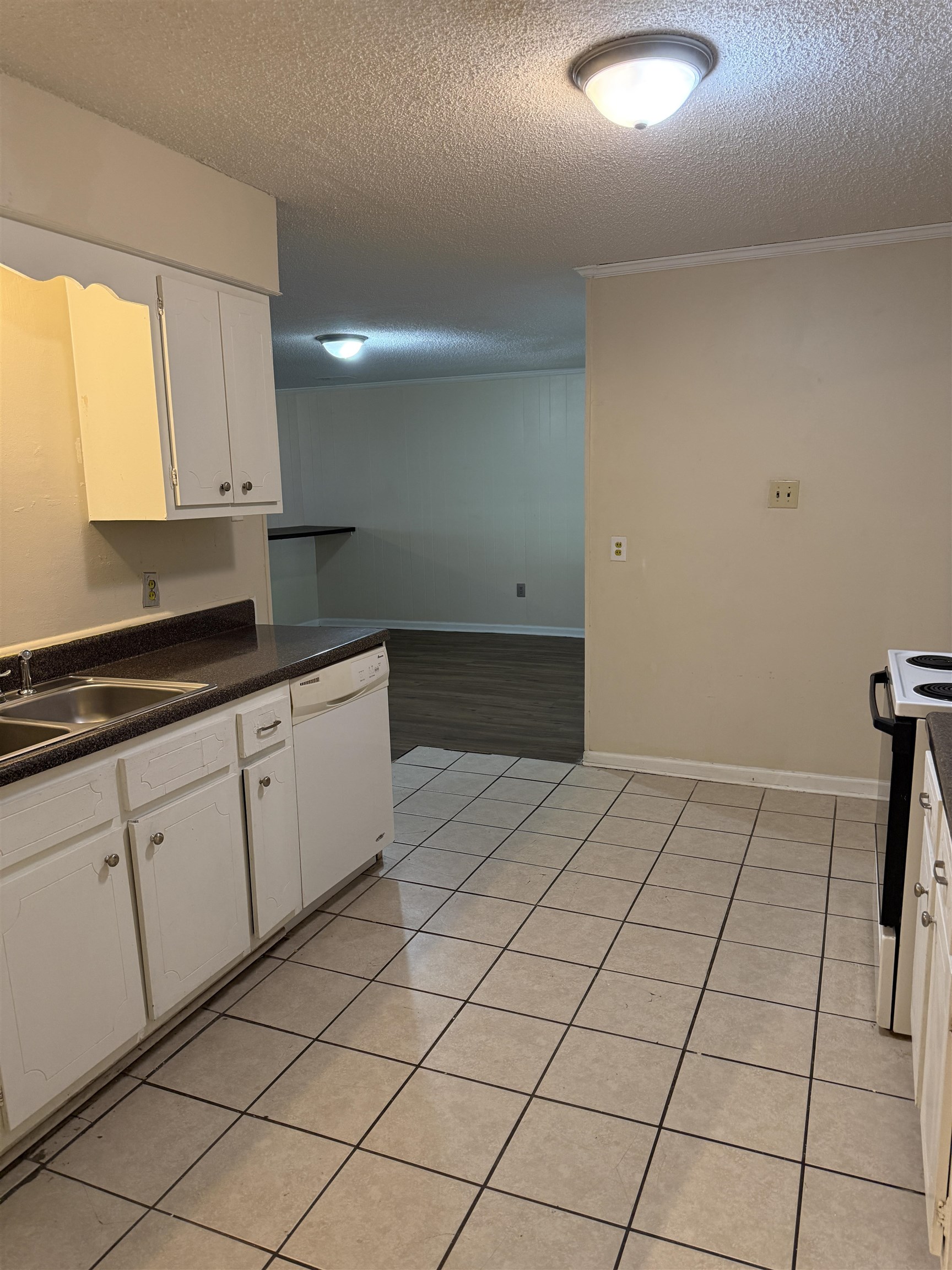 1257 S Perkins Rd Property Photo 13
