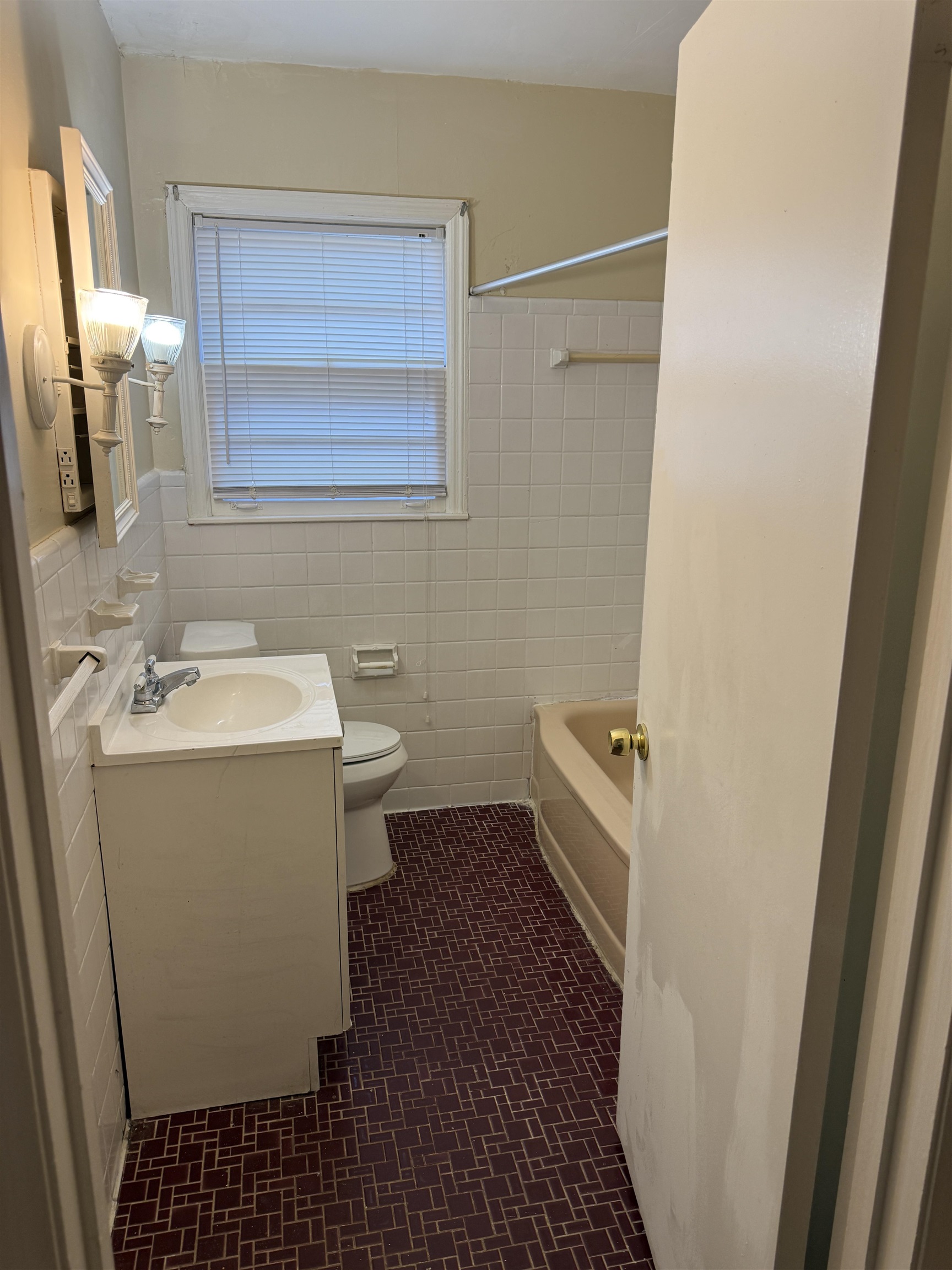 1257 S Perkins Rd Property Photo 16