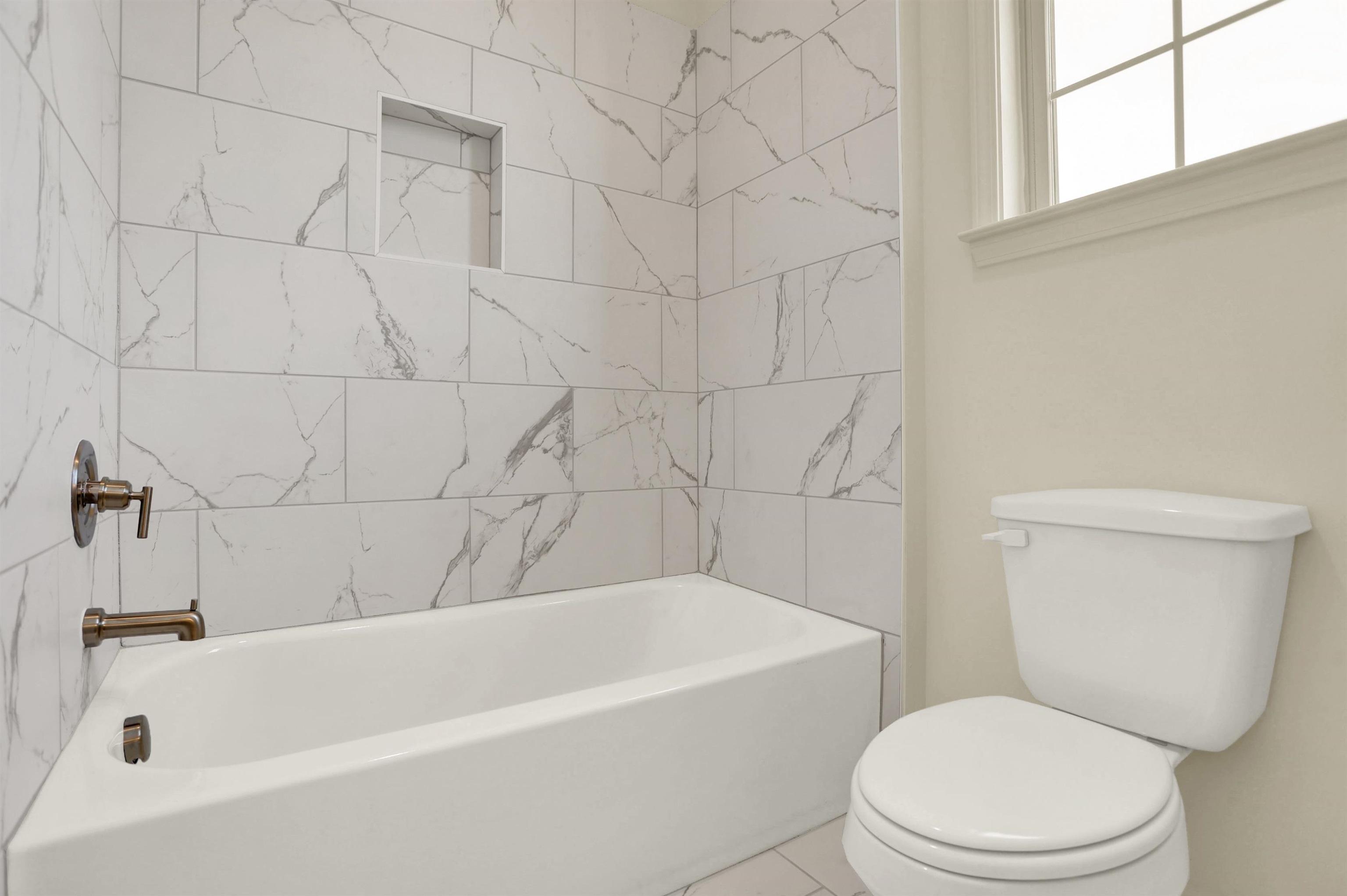 877 Ufton Aly Property Photo 22