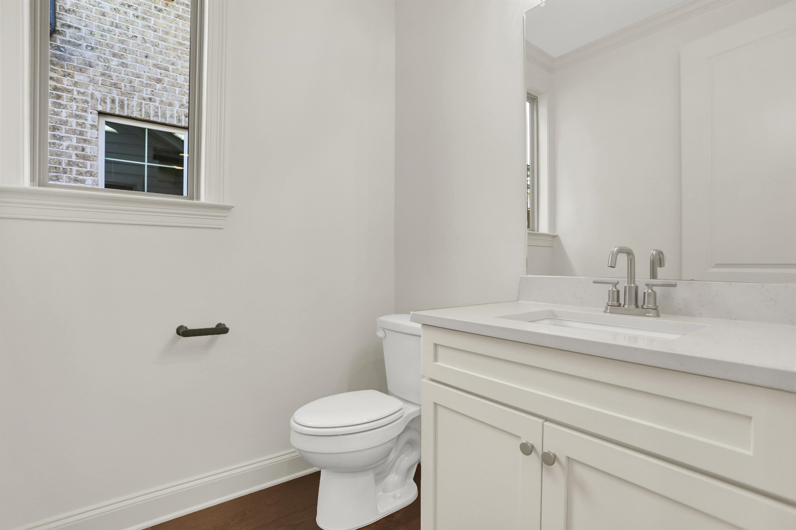 932 Aldwick Dr Property Photo 27