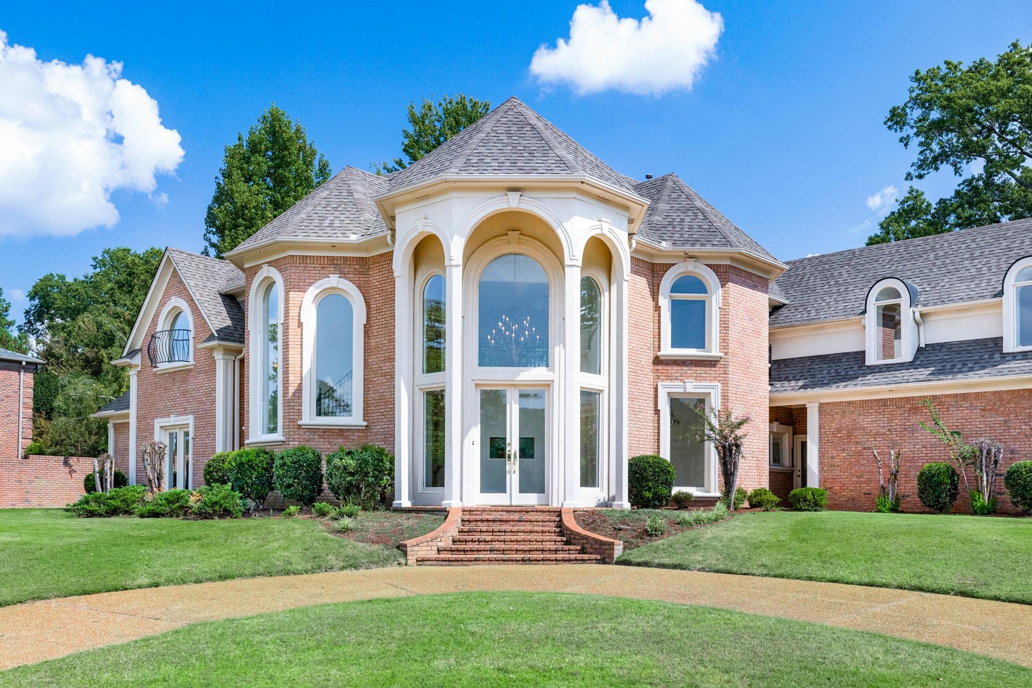 3518 CLASSIC DR Property Photo 1