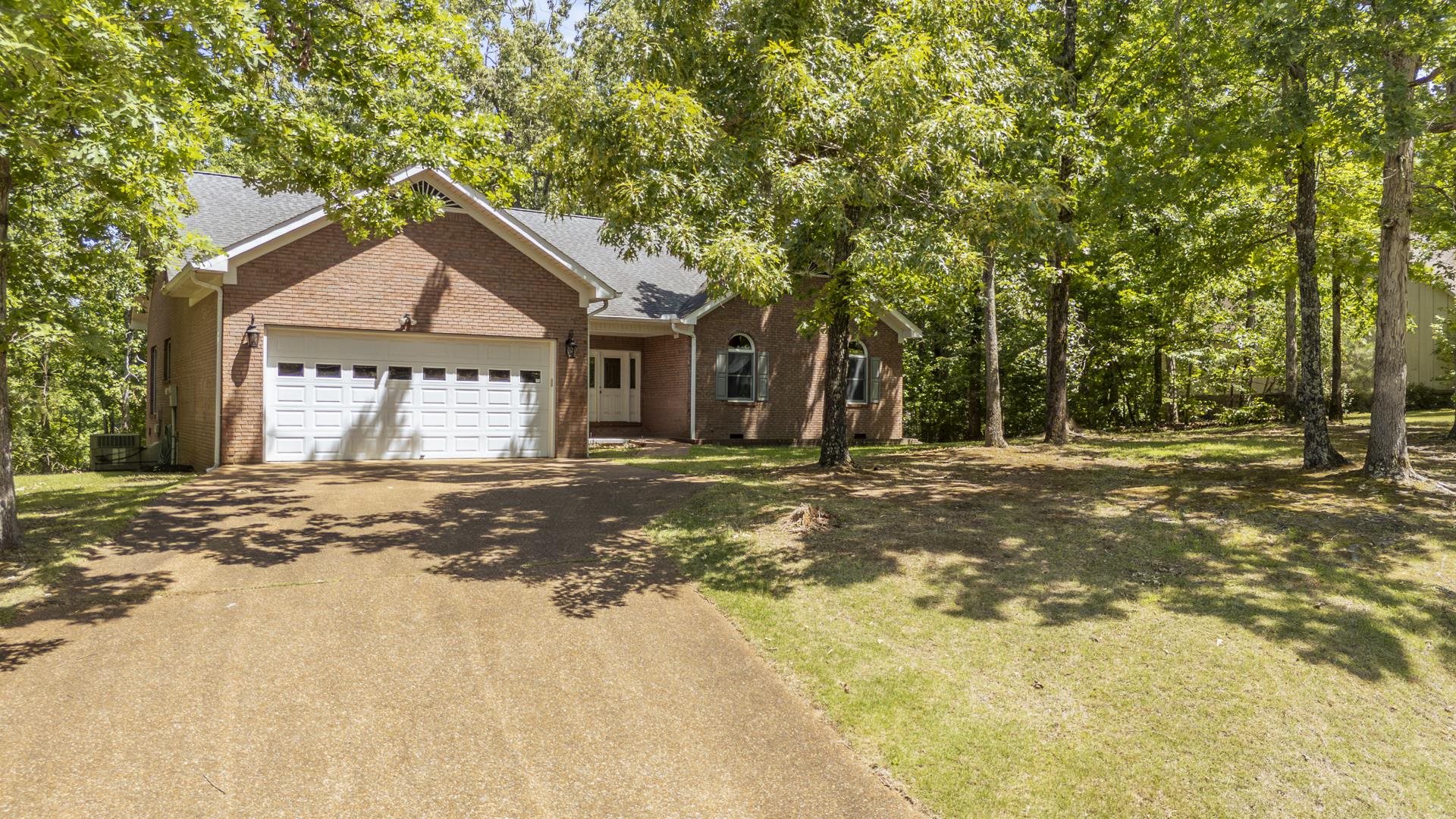 535 Old South Rd Property Photo 2