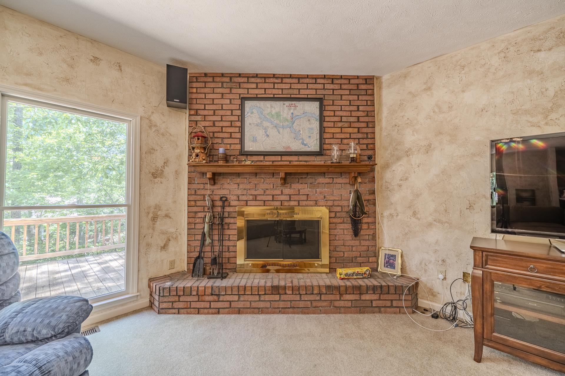 535 Old South Rd Property Photo 10