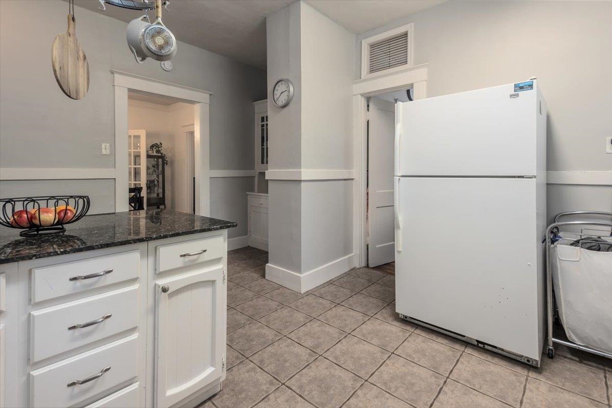 2251 Evelyn Ave Property Photo 18