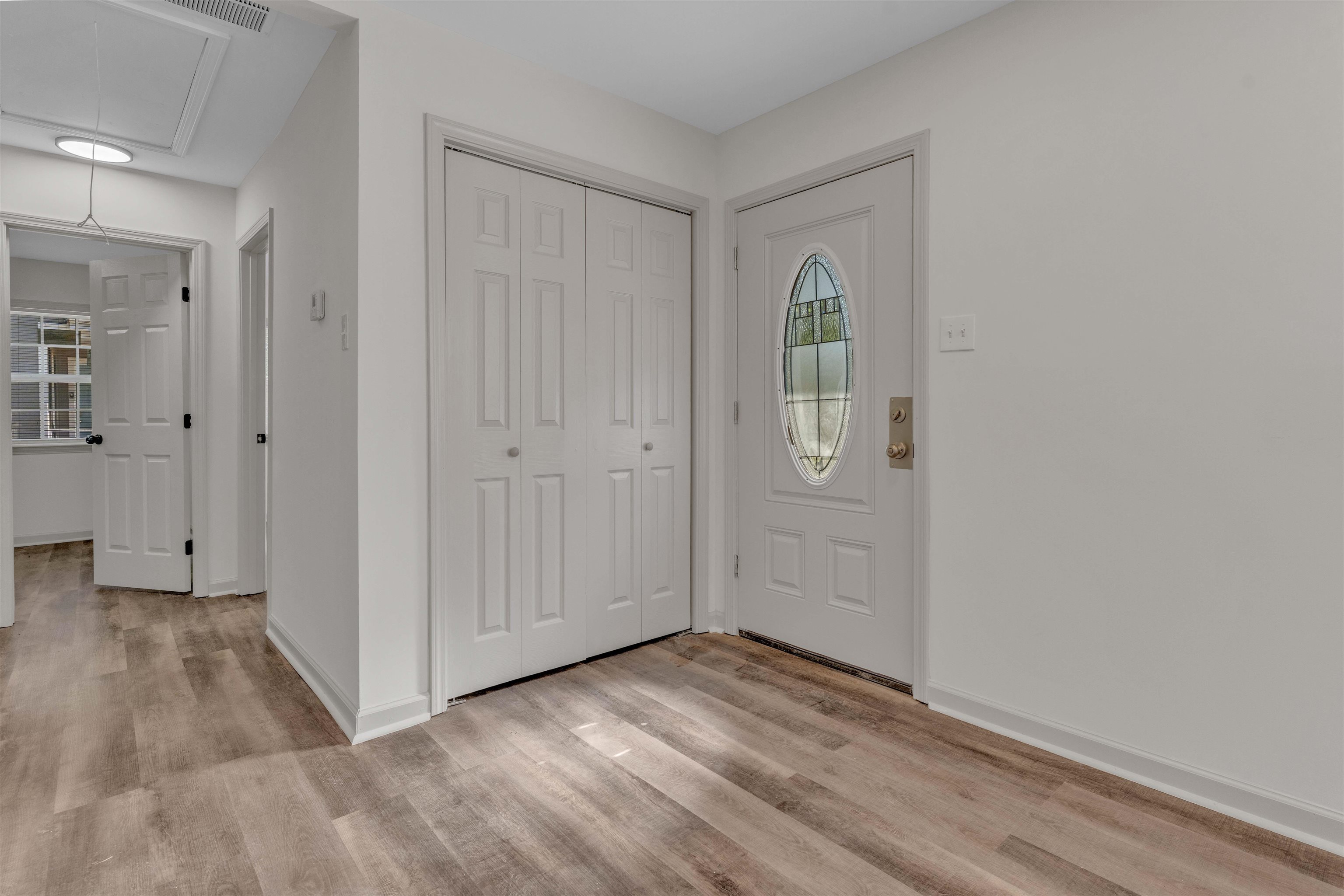 1557 Hope St Property Photo 7