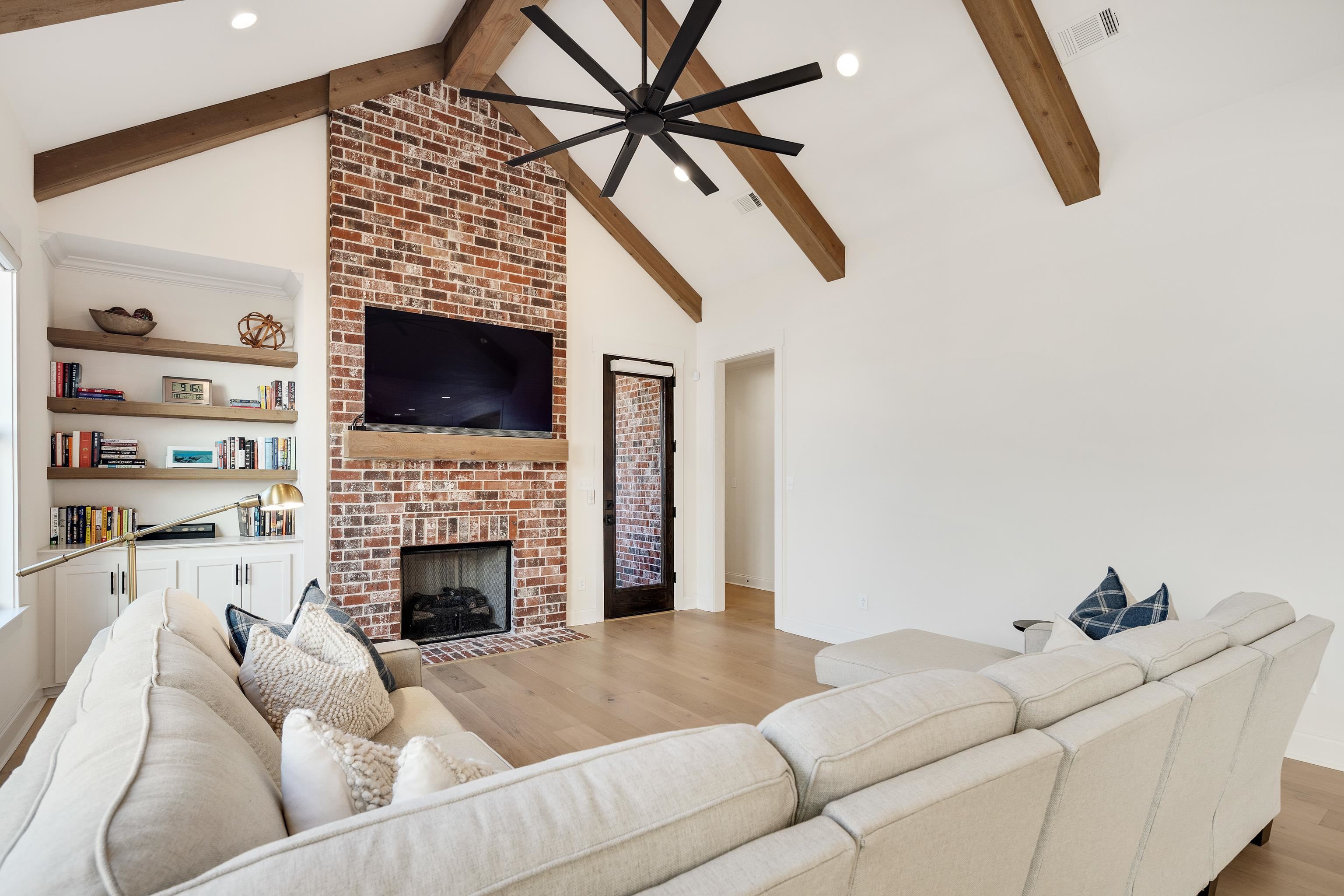 888 Cypress Vine Cv Property Photo 4