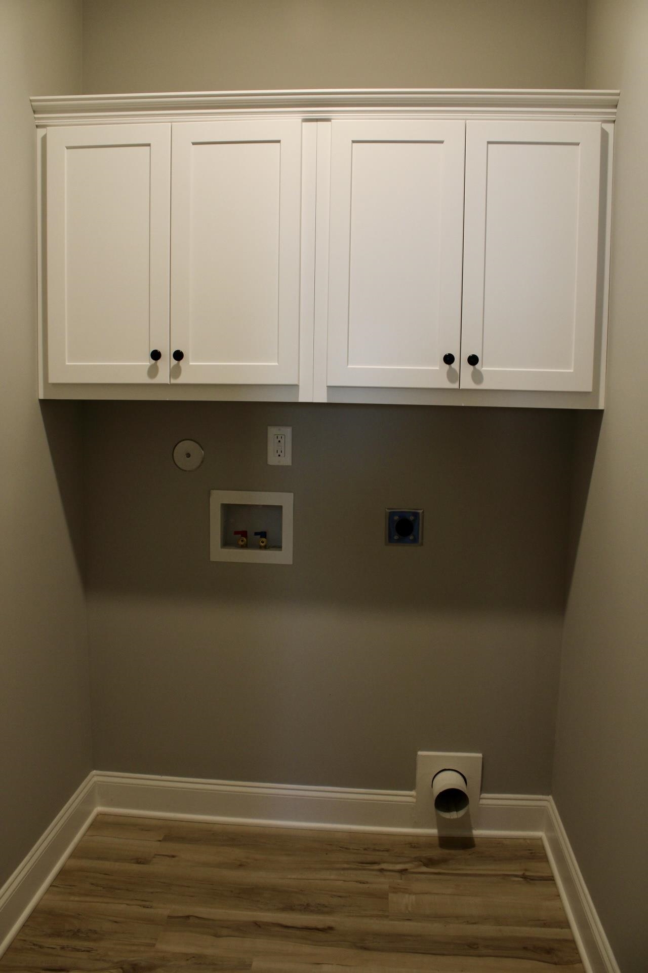 101 Columbia Way Property Photo 16