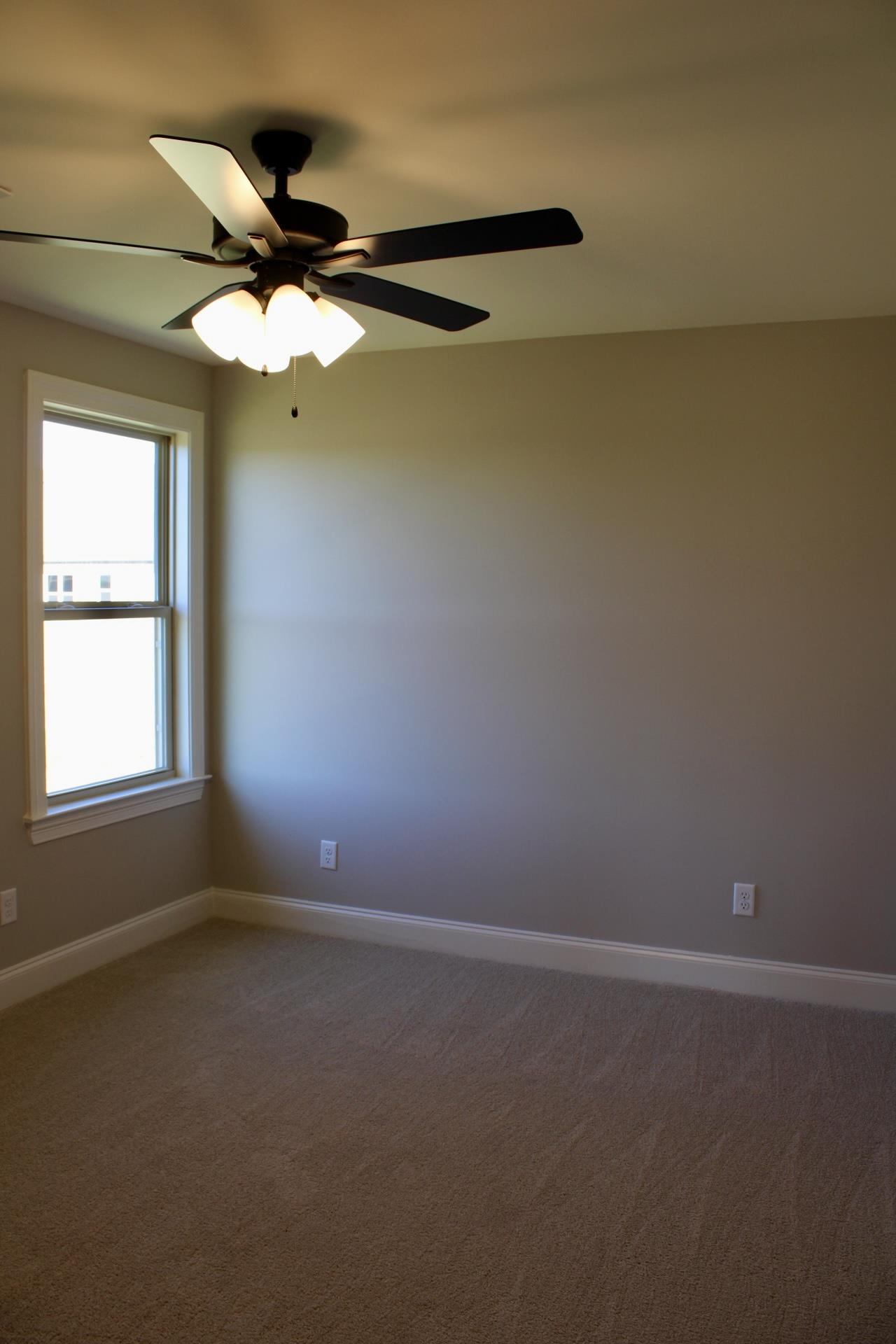 59 Columbia Way Property Photo 28