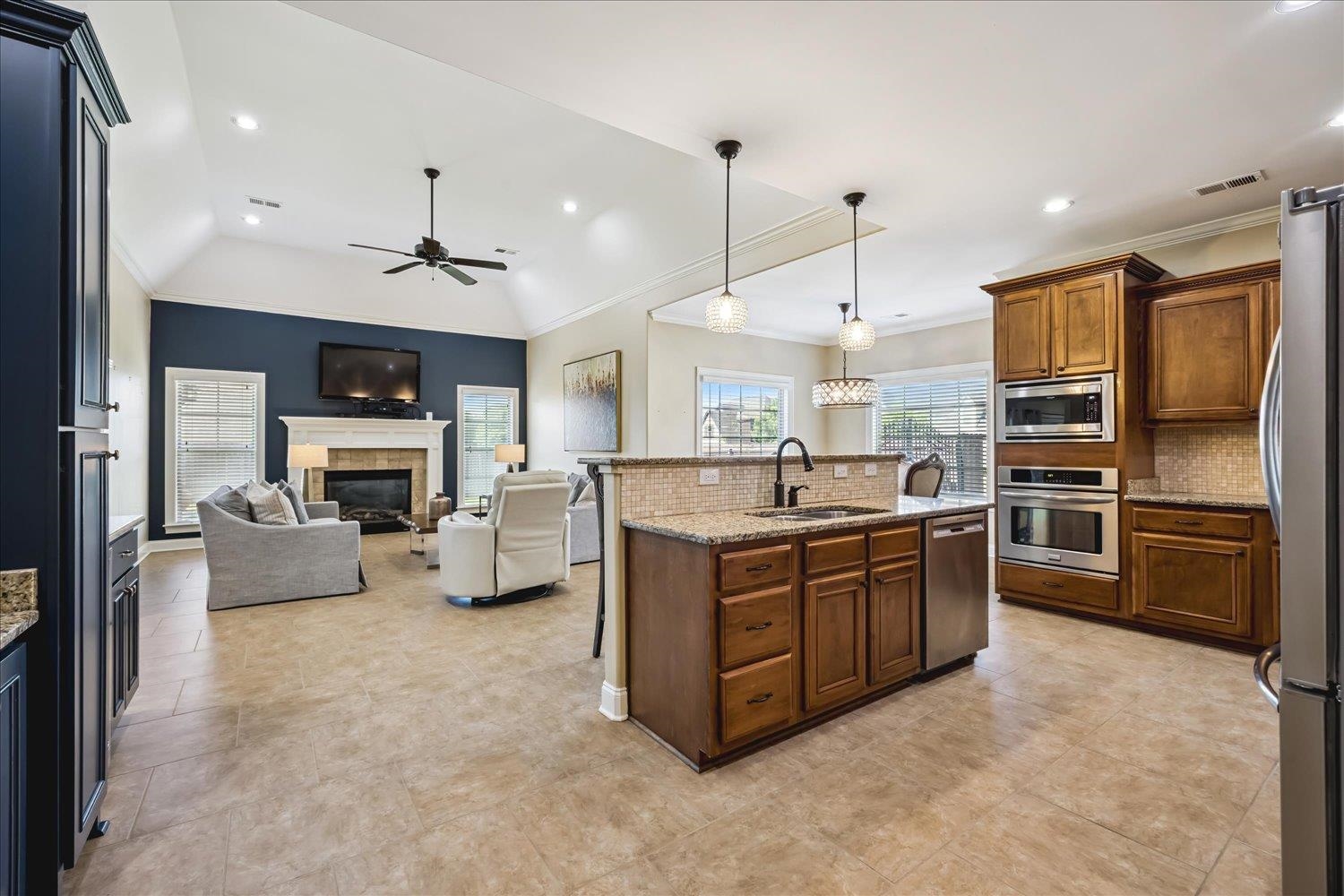 9267 Cielo Dr Property Photo 12