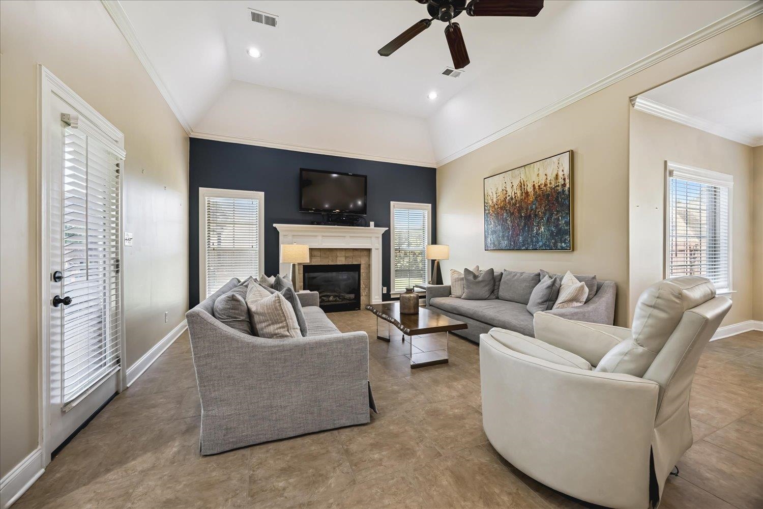 9267 Cielo Dr Property Photo 19
