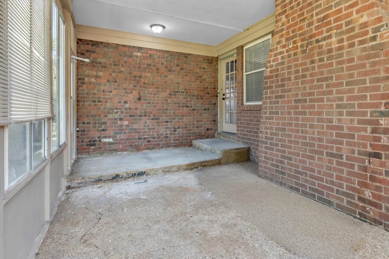 3719 Battlefield Cv Property Photo 31