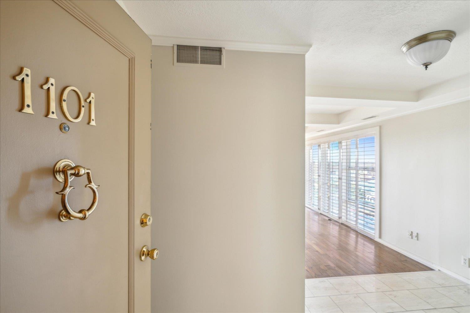 232 S Highland St 1101 1201 Property Photo 7