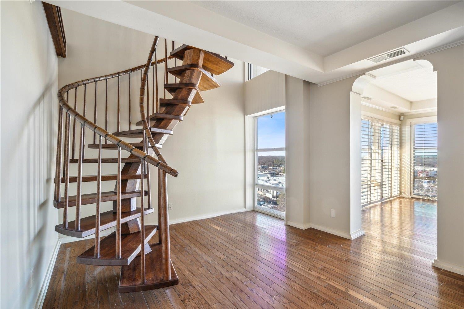 232 S Highland St 1101 1201 Property Photo 15