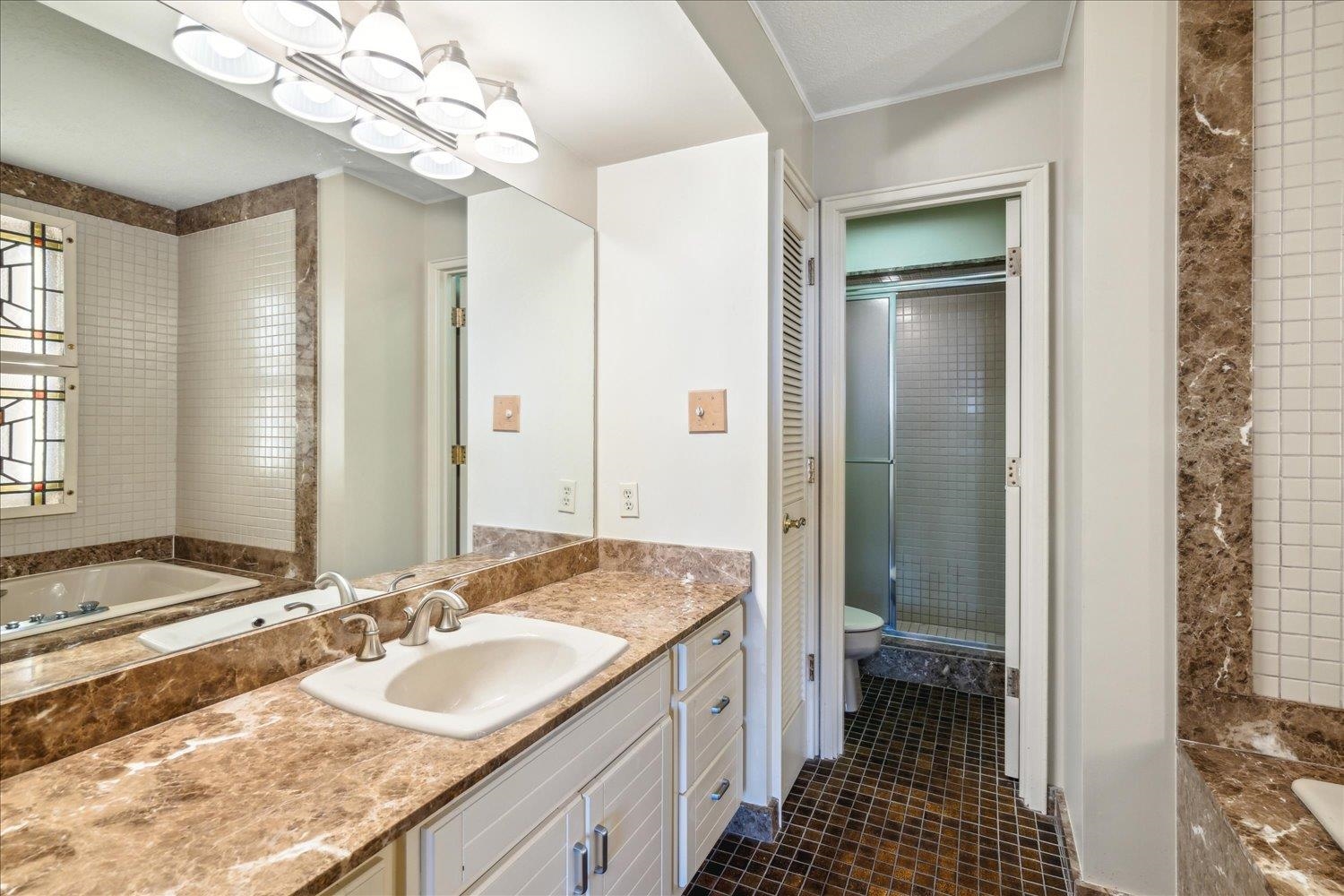 232 S Highland St 1101 1201 Property Photo 30