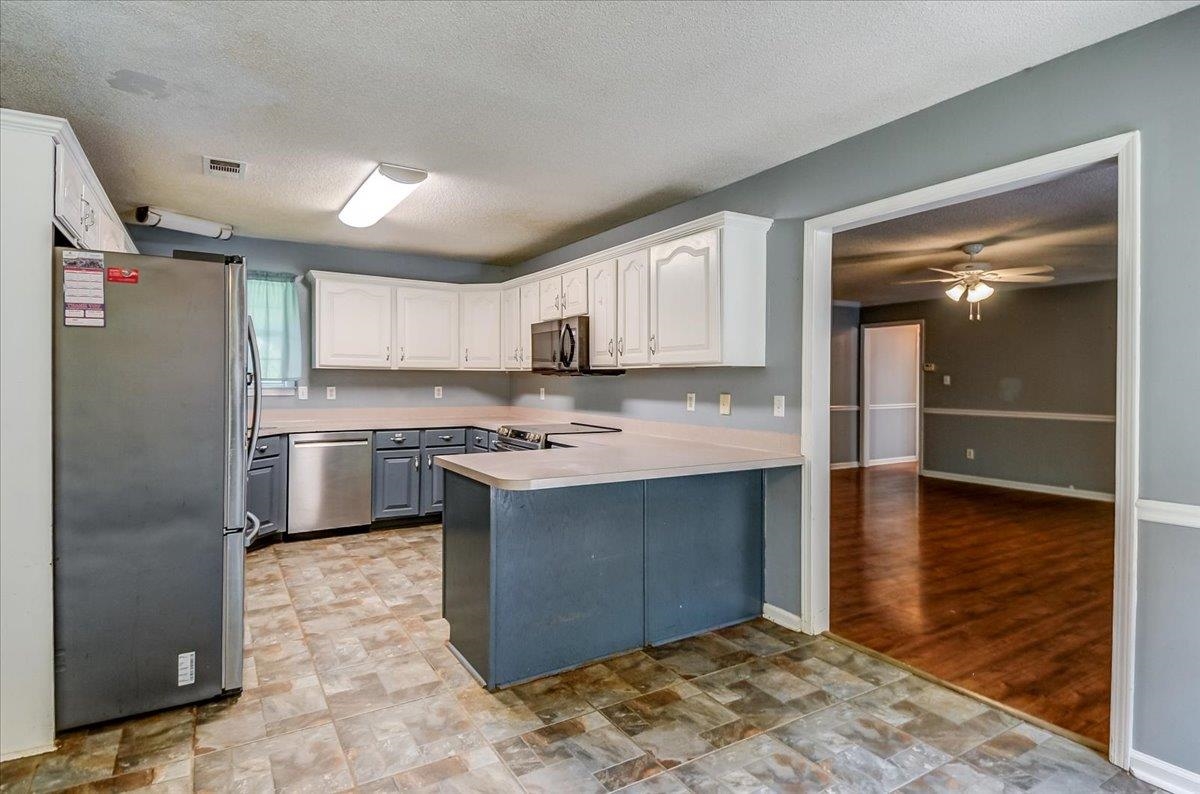 25 Leggett Cv Property Photo 10