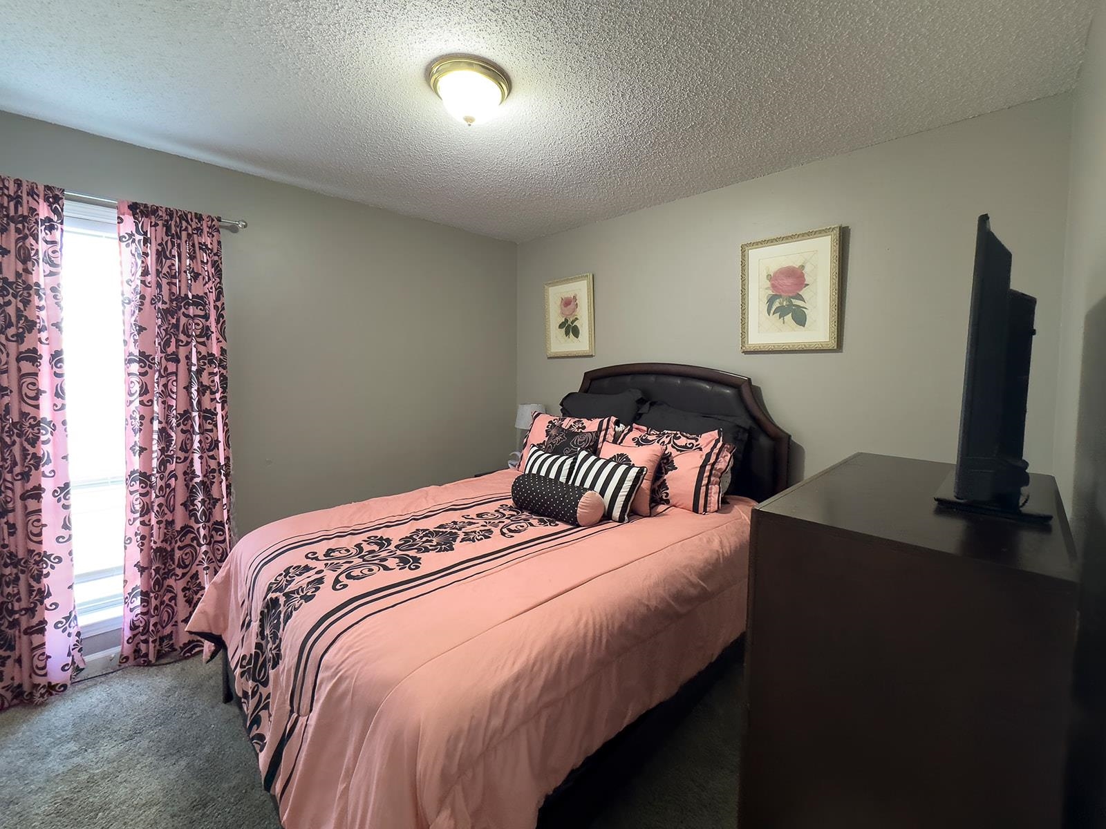 5773 Rensslaer Dr Property Photo 15