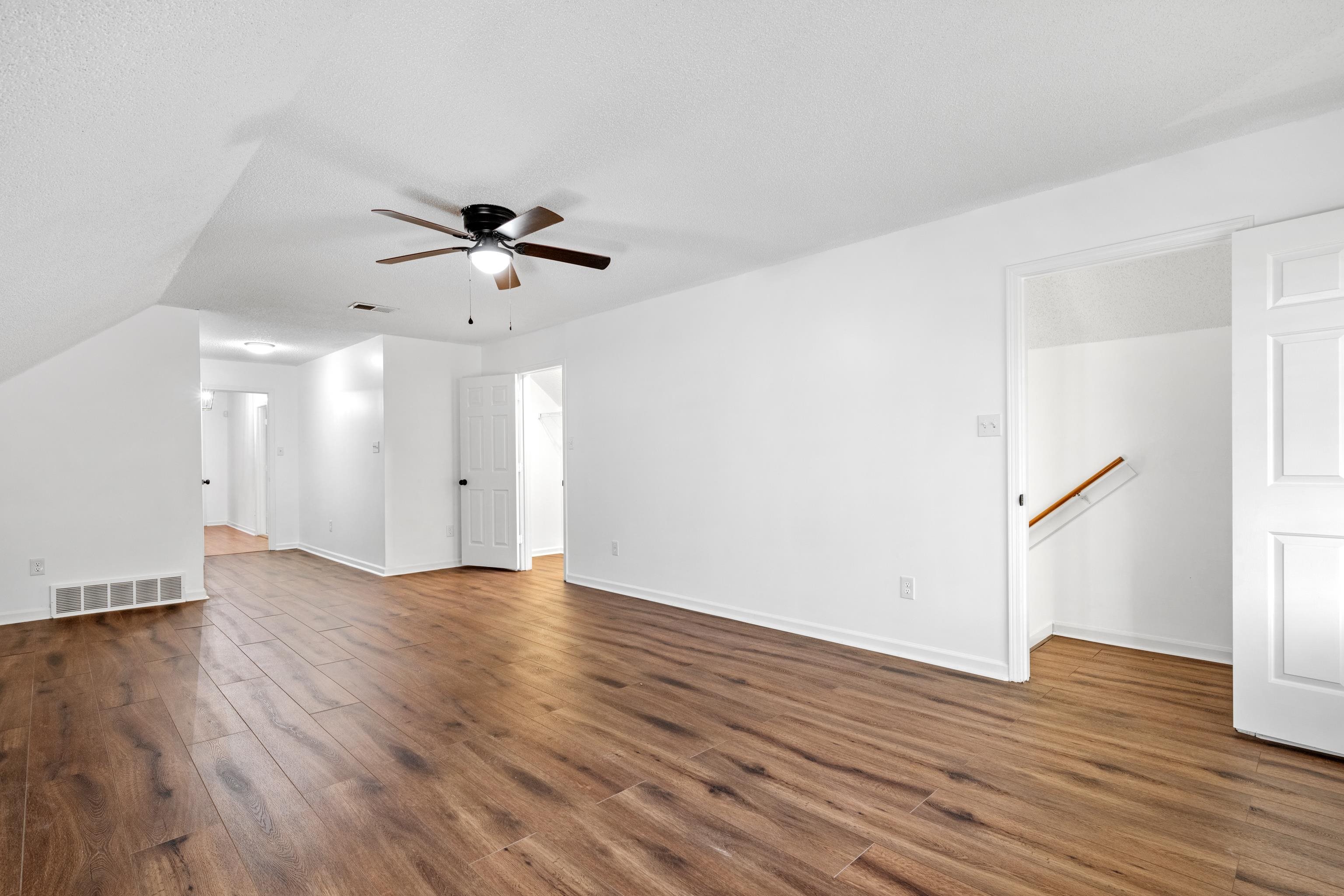8675 Cedar Farms Dr Property Photo 8