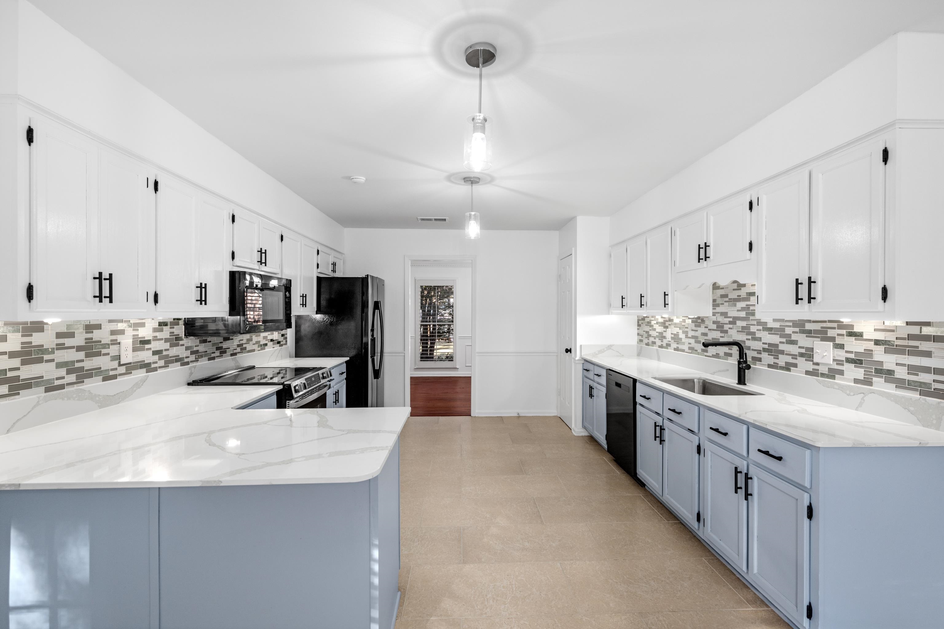8675 Cedar Farms Dr Property Photo 17