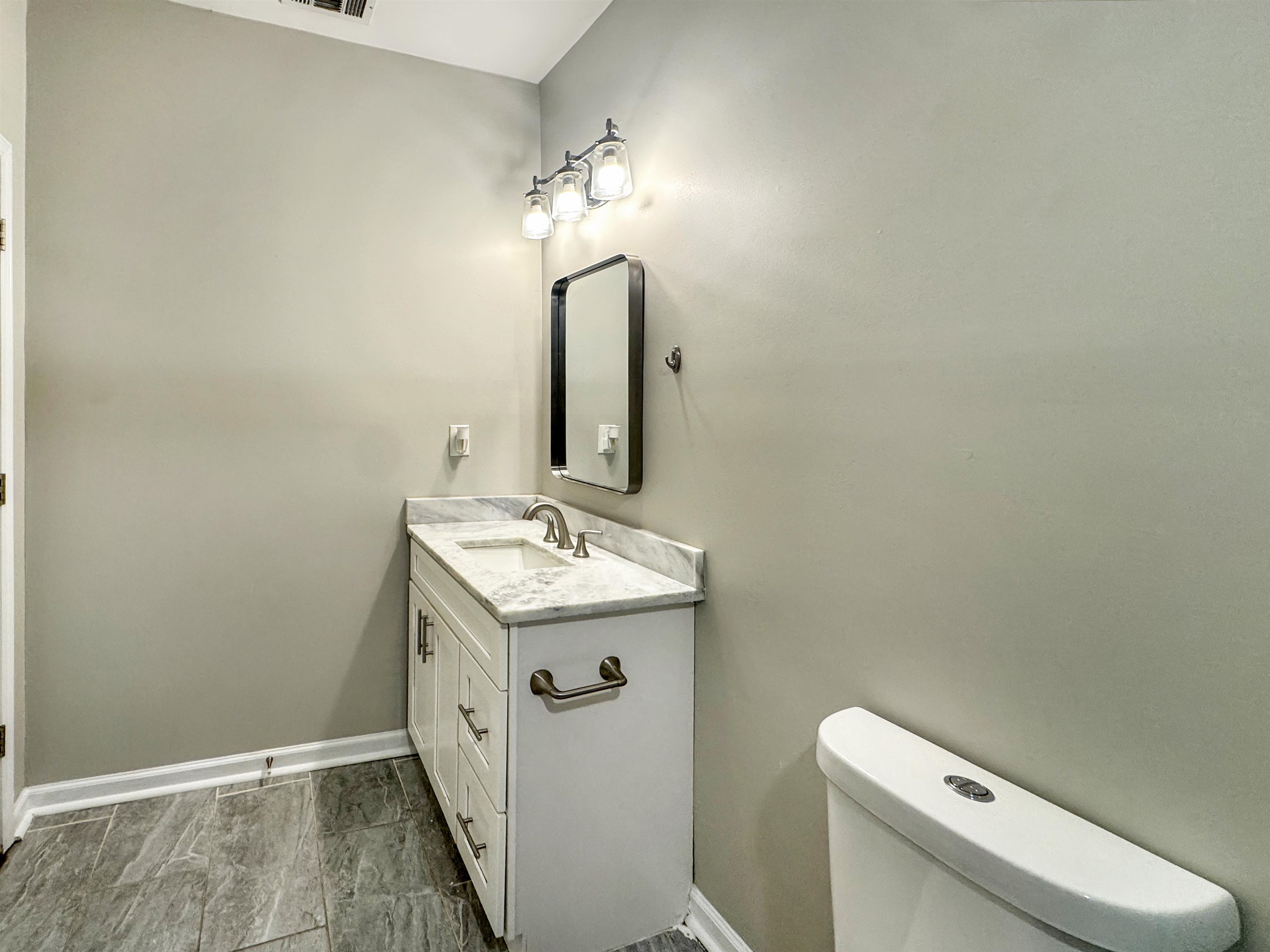 186 Lemaster St Property Photo 19