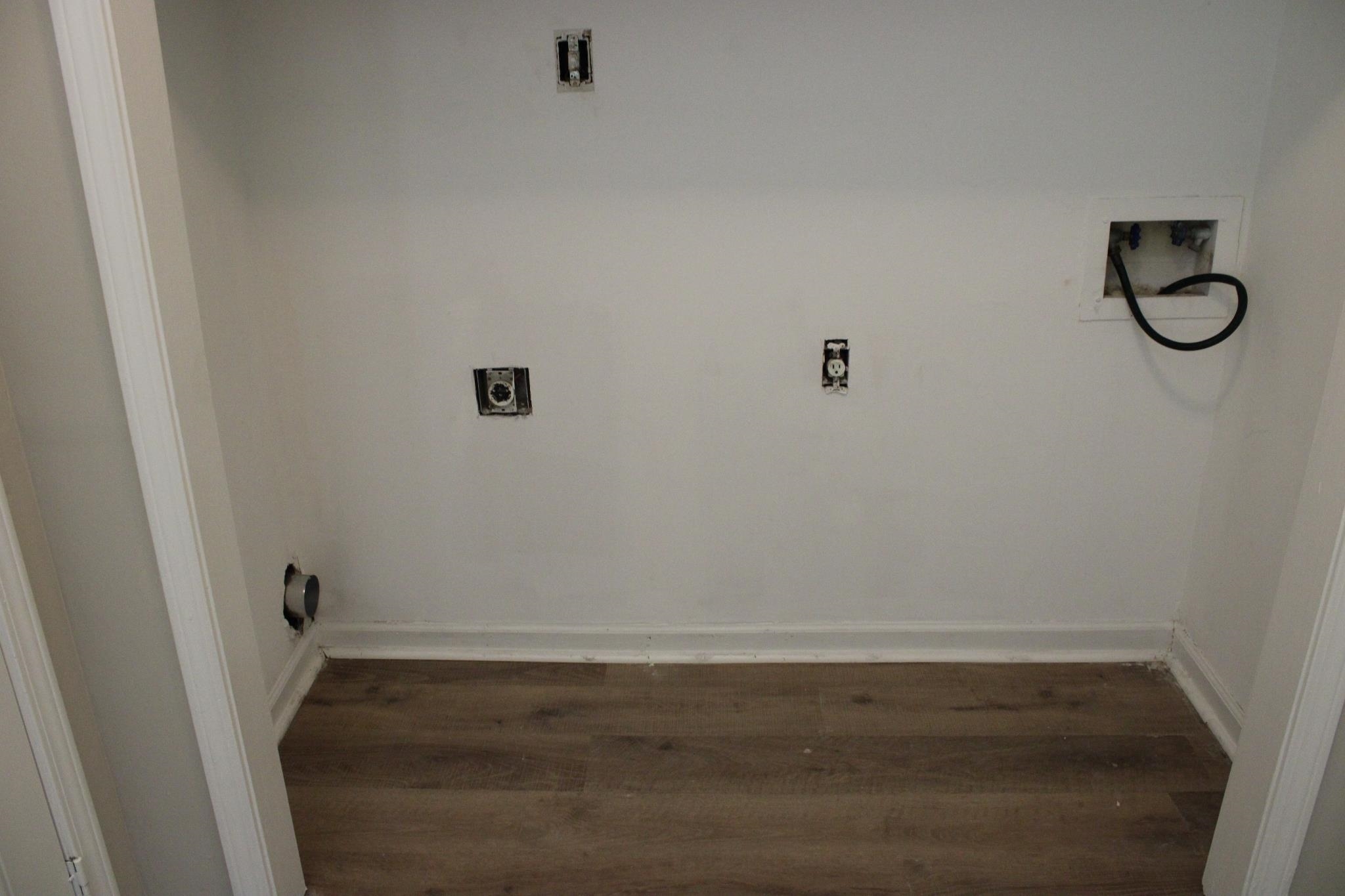 5116 Chantilly Dr Property Photo 4