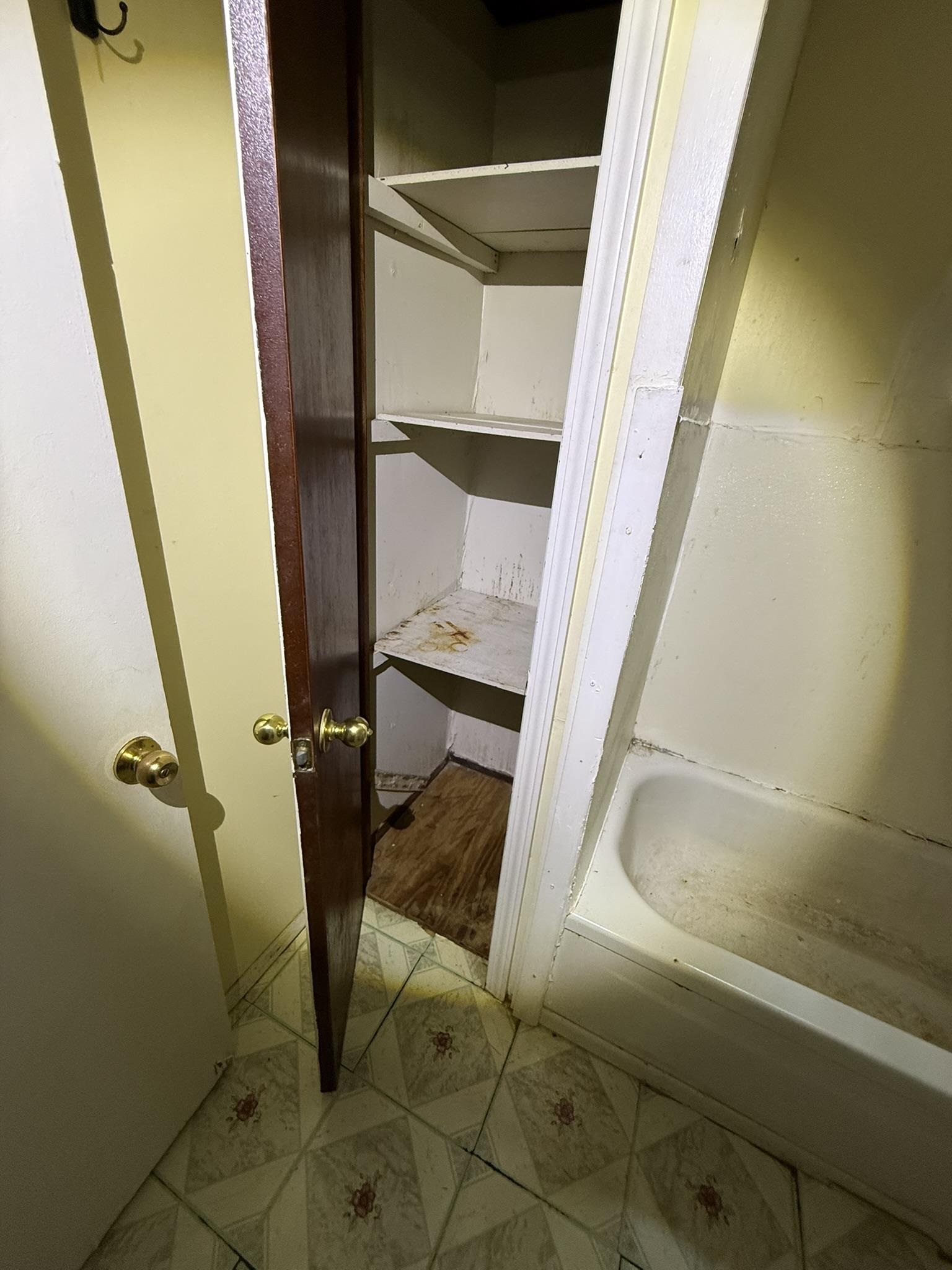 7503 Walsh Rd Property Photo 17