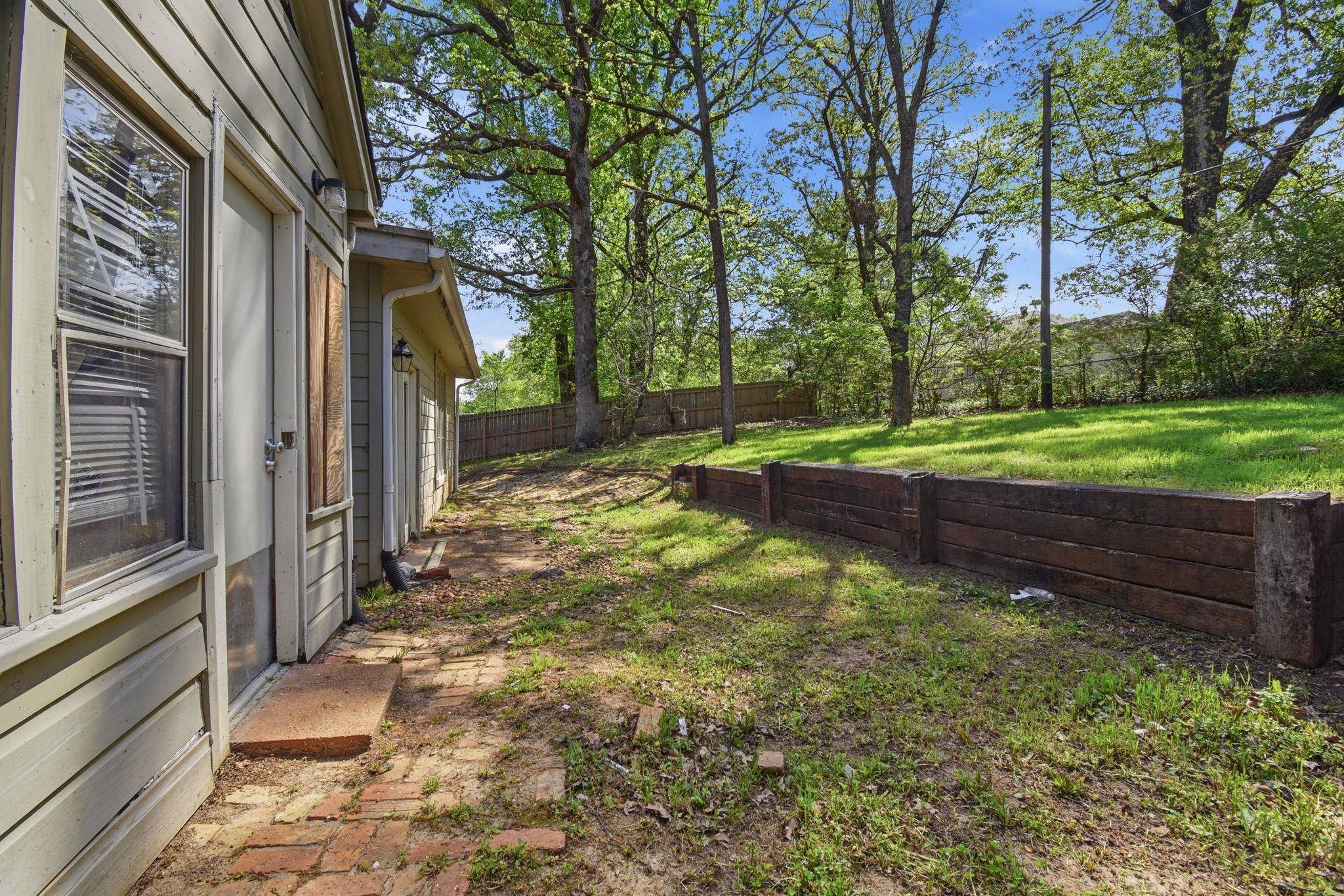 4709 Stage Rd Property Photo 3