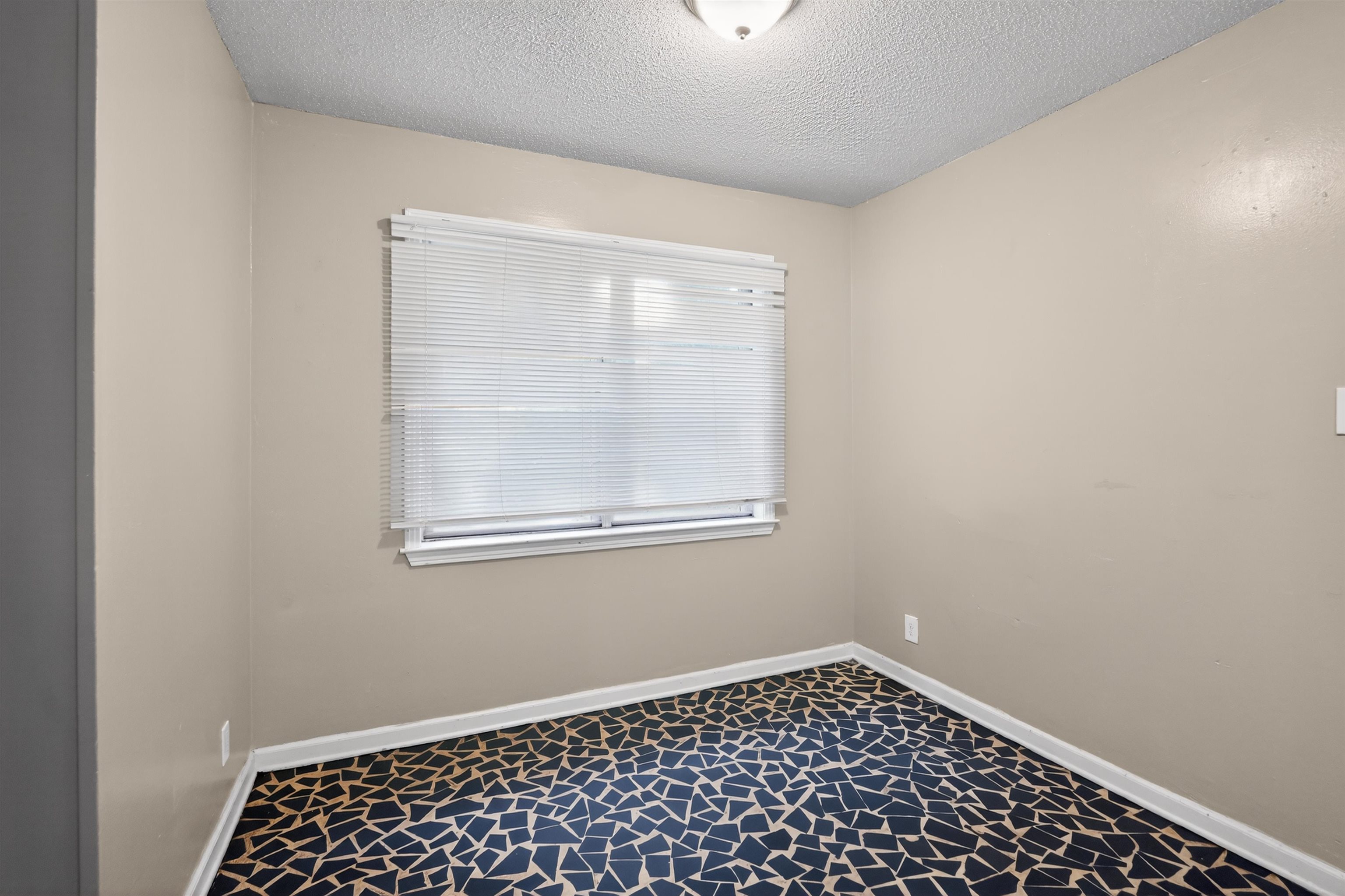 3276 Denver St Property Photo 16