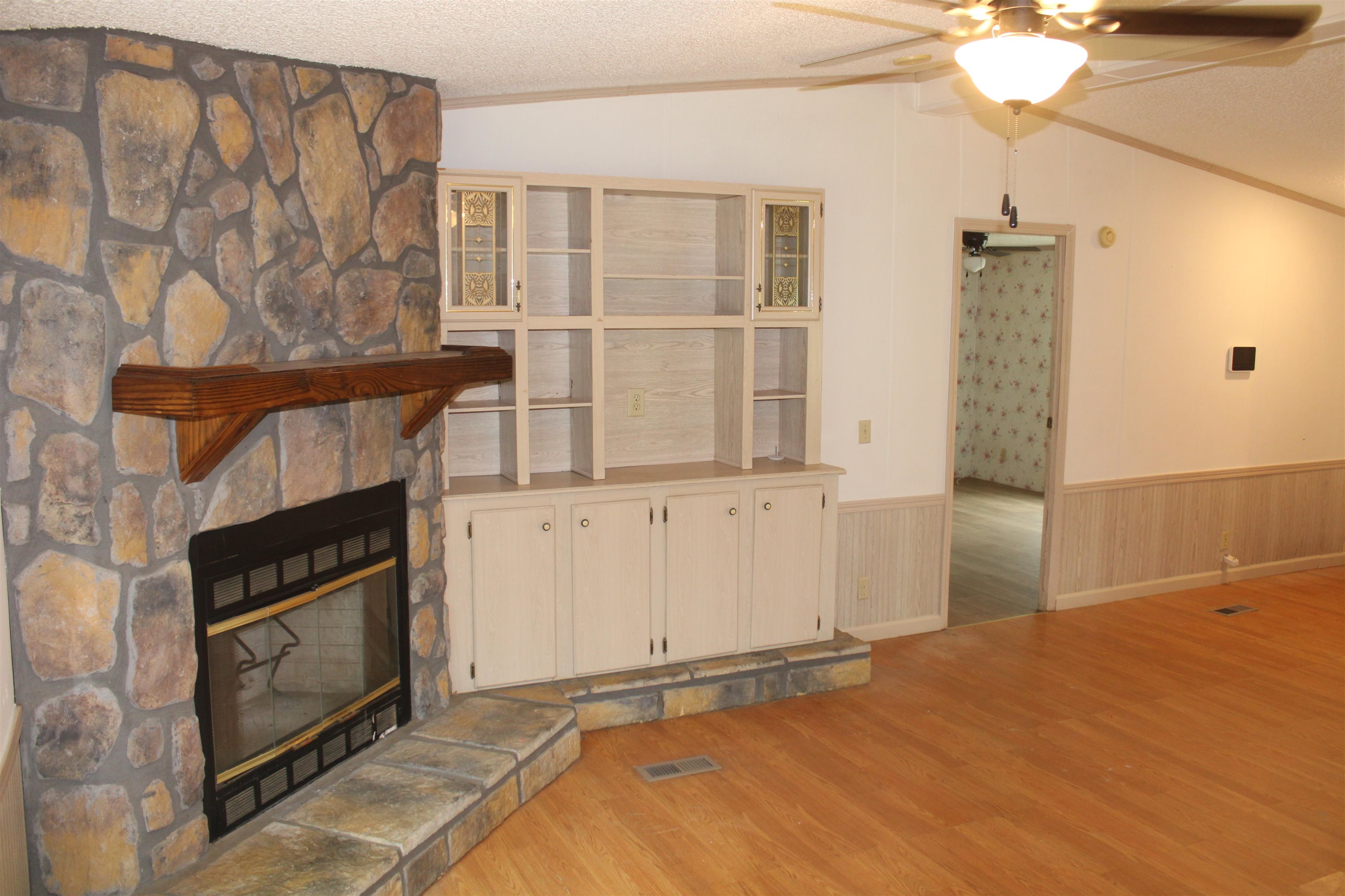 1660 Candy Owens Rd Property Photo 11