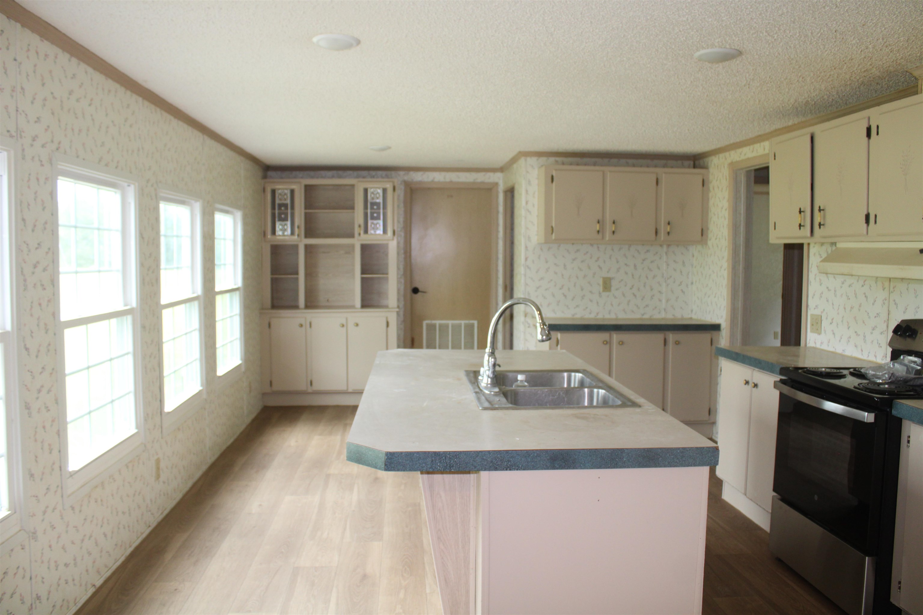 1660 Candy Owens Rd Property Photo 16