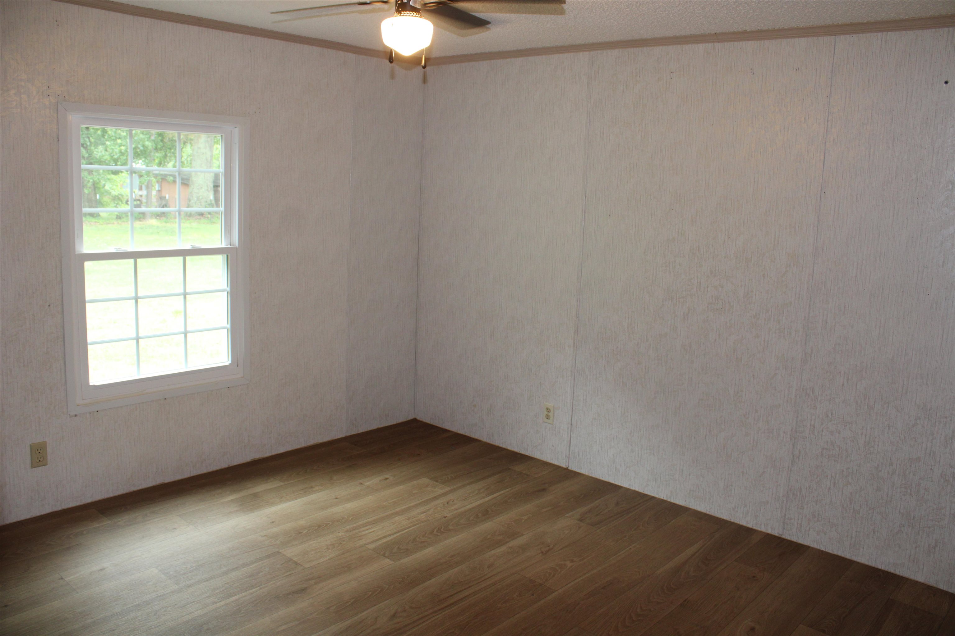 1660 Candy Owens Rd Property Photo 19