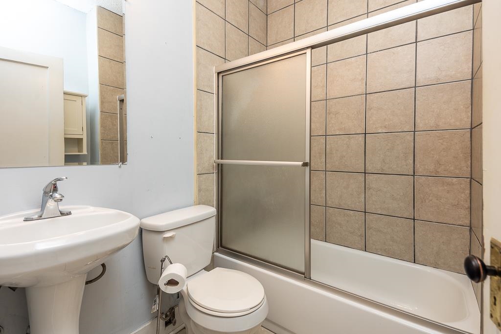 2371 Parkway Pl Property Photo 21