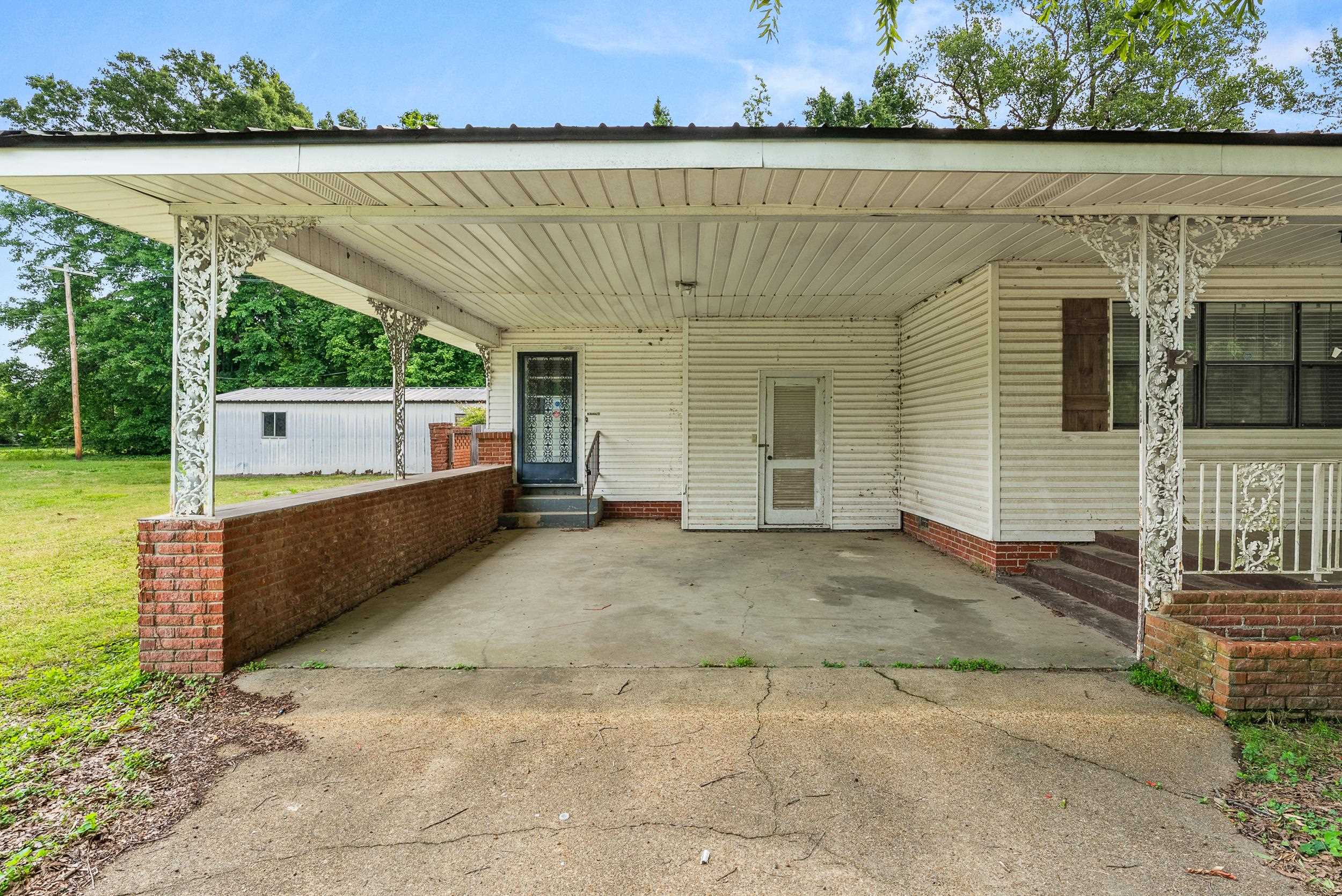 61 Bridge Rd Property Photo 2