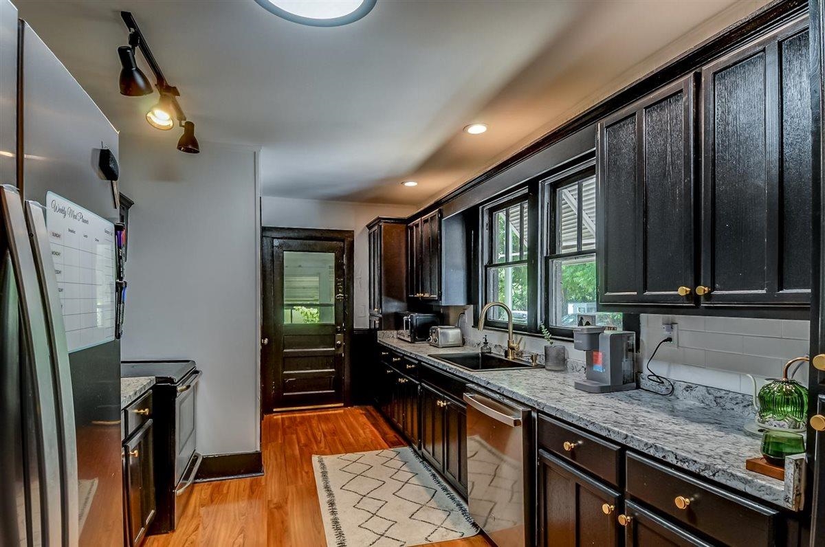 4615 Hwy 54 Hwy E Property Photo 18