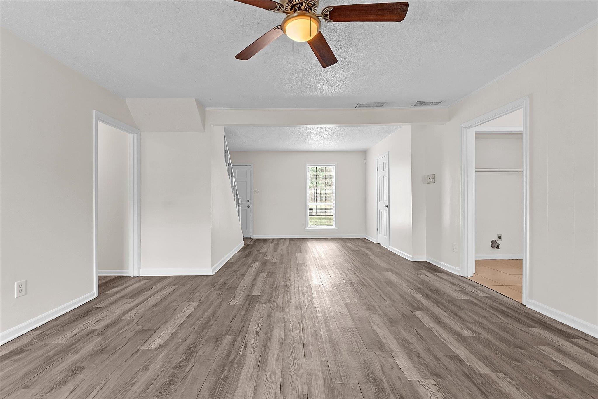 5211 Blueridge Dr Property Photo 6