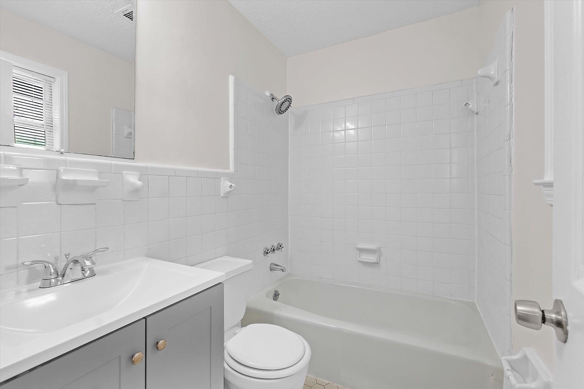 5211 Blueridge Dr Property Photo 20