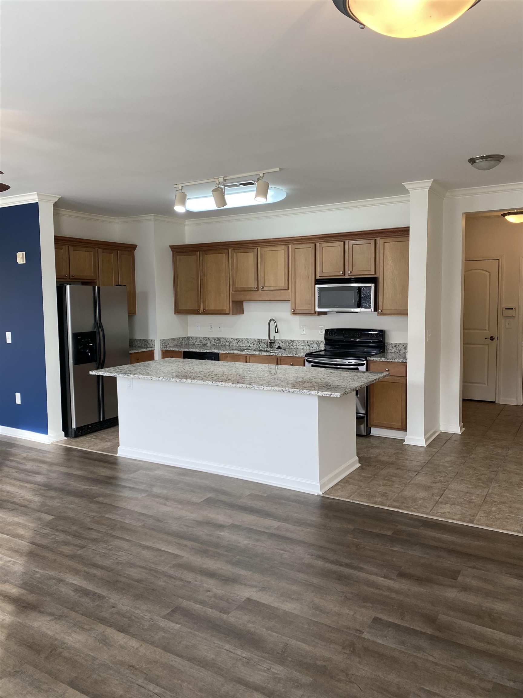 730 Litty Ct 101 Property Photo 3