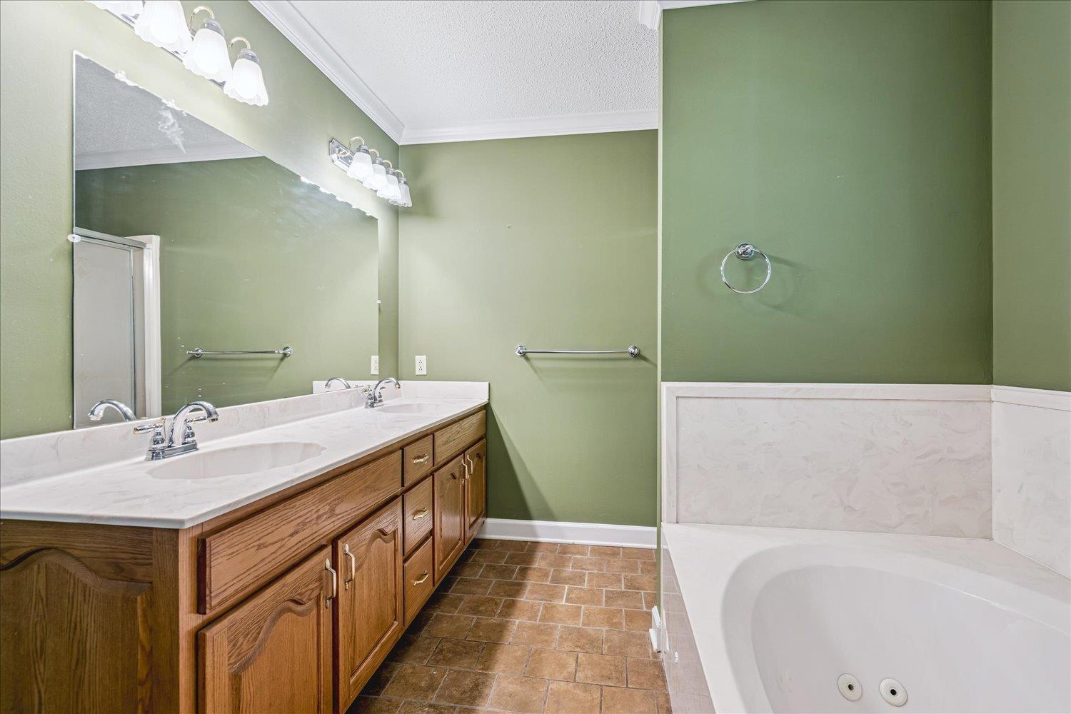 2132 Williams Switch Rd Property Photo 19