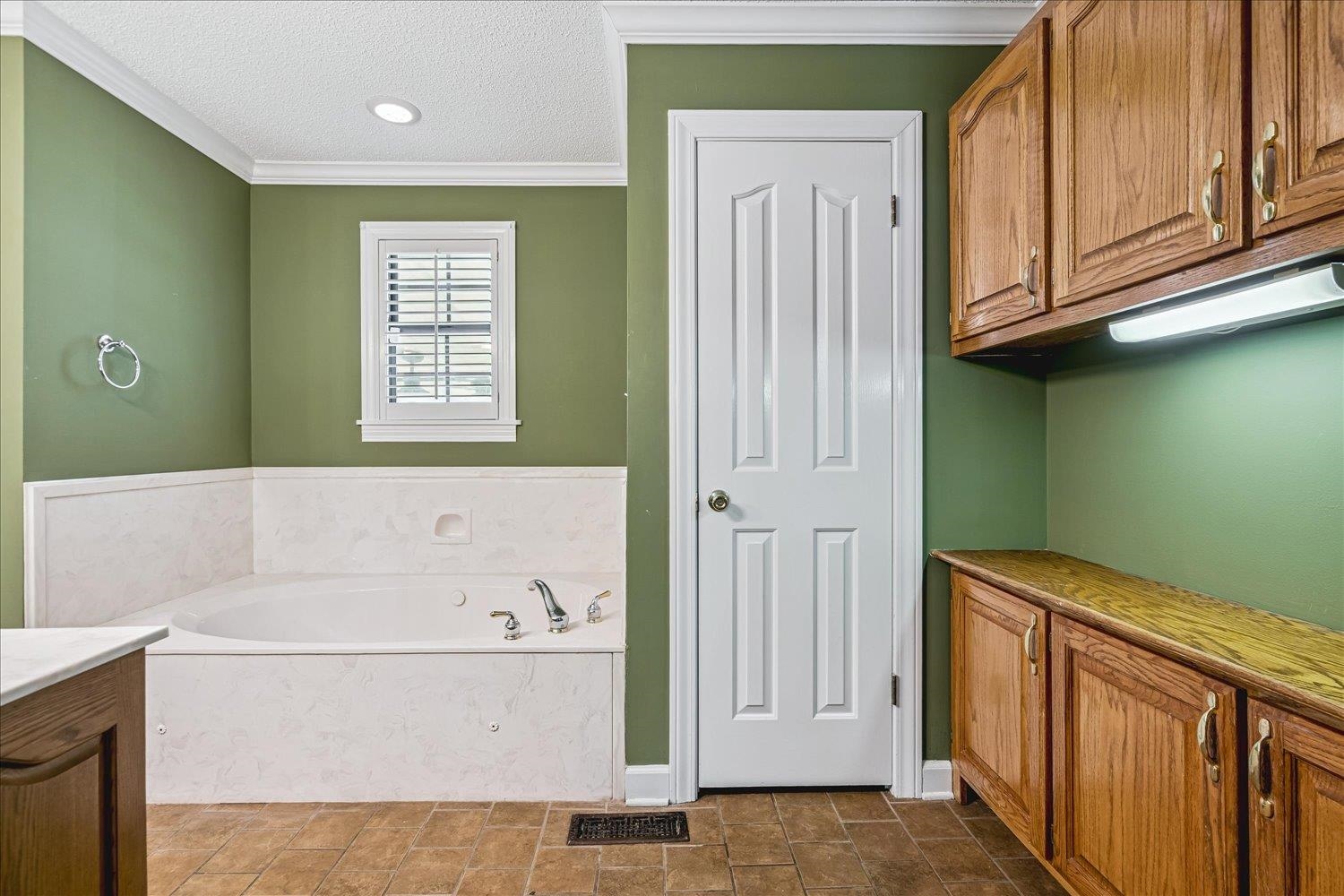 2132 Williams Switch Rd Property Photo 20