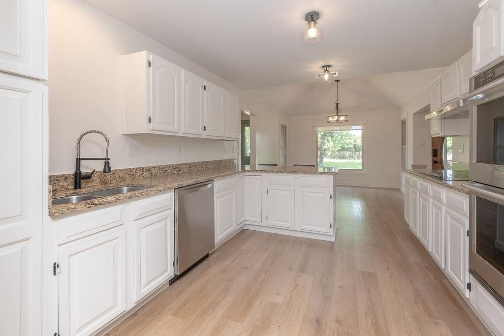 4125 Sunny Meadows Rd Property Photo 8