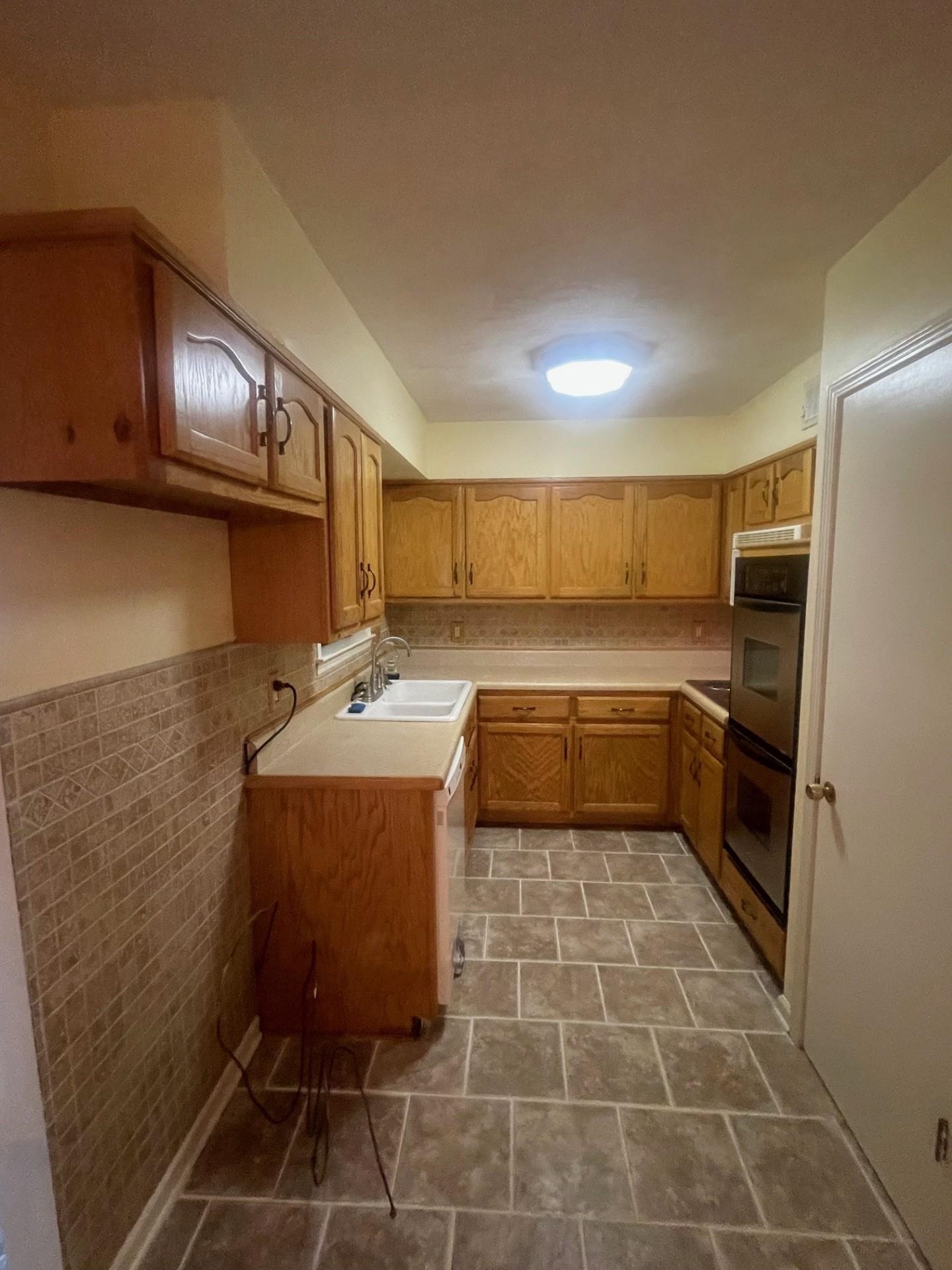 1150 Finch Dr Property Photo 14