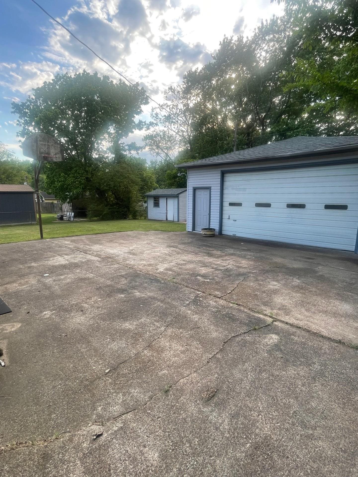 1150 Finch Dr Property Photo 24