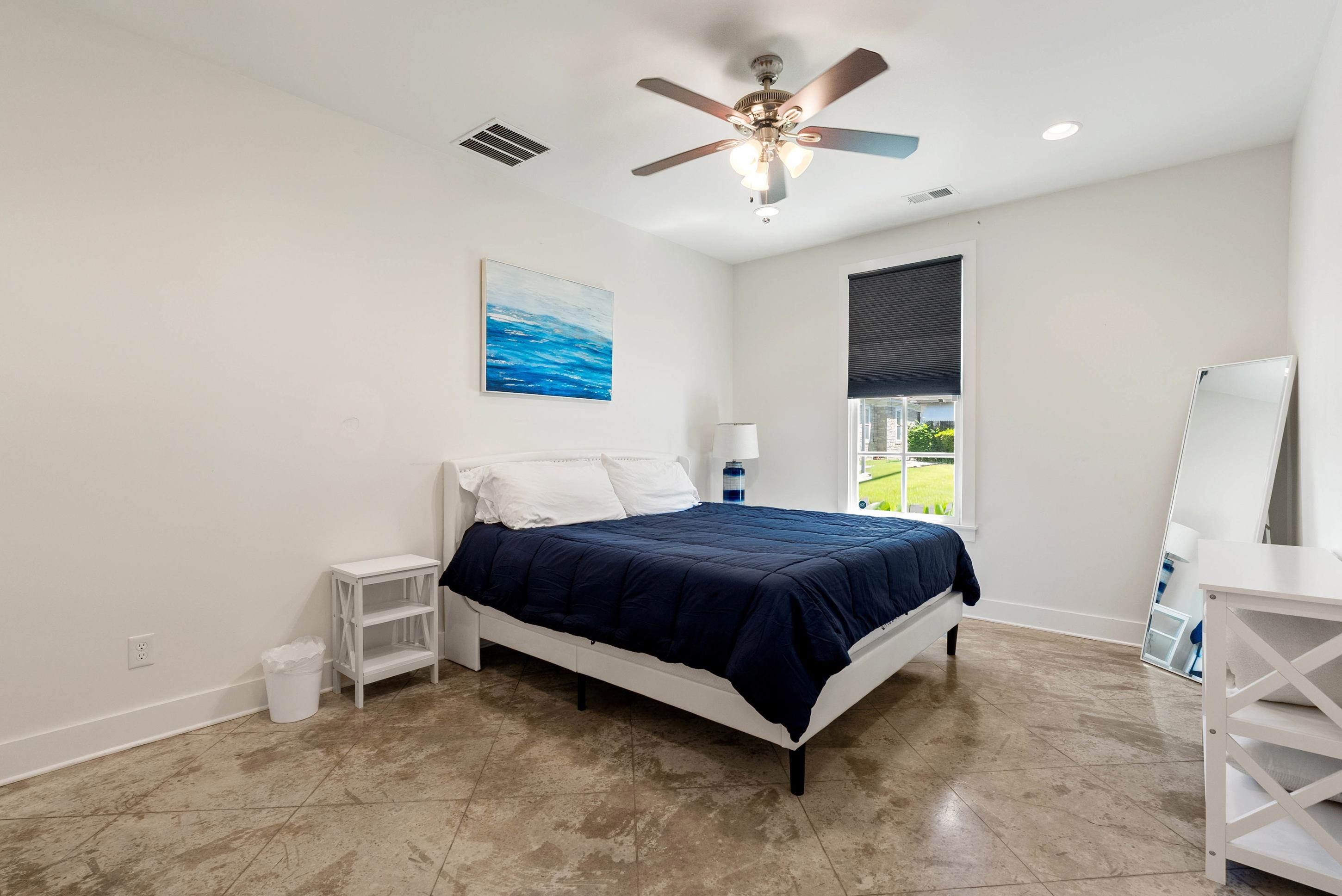 937 Meda St Property Photo 15