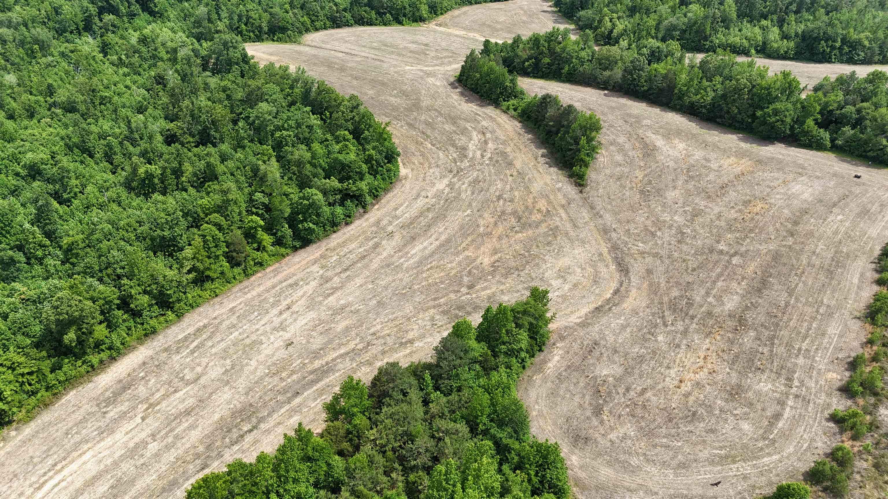 1200 Sand Ridge Bargerton Rd Property Photo 3