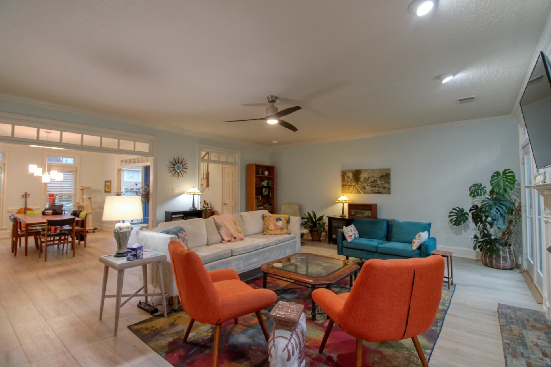 3284 Gallery Dr Property Photo 5