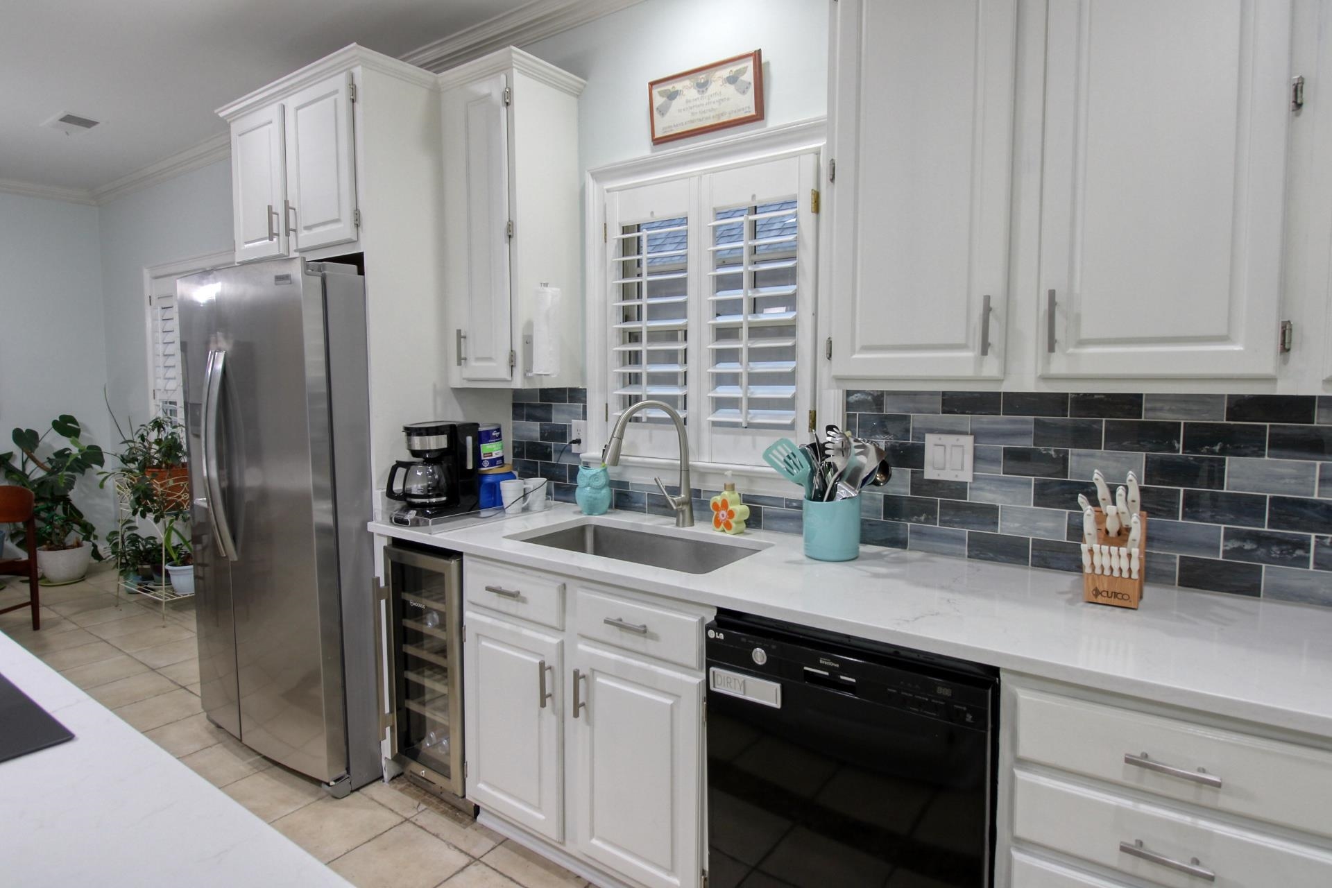 3284 Gallery Dr Property Photo 12