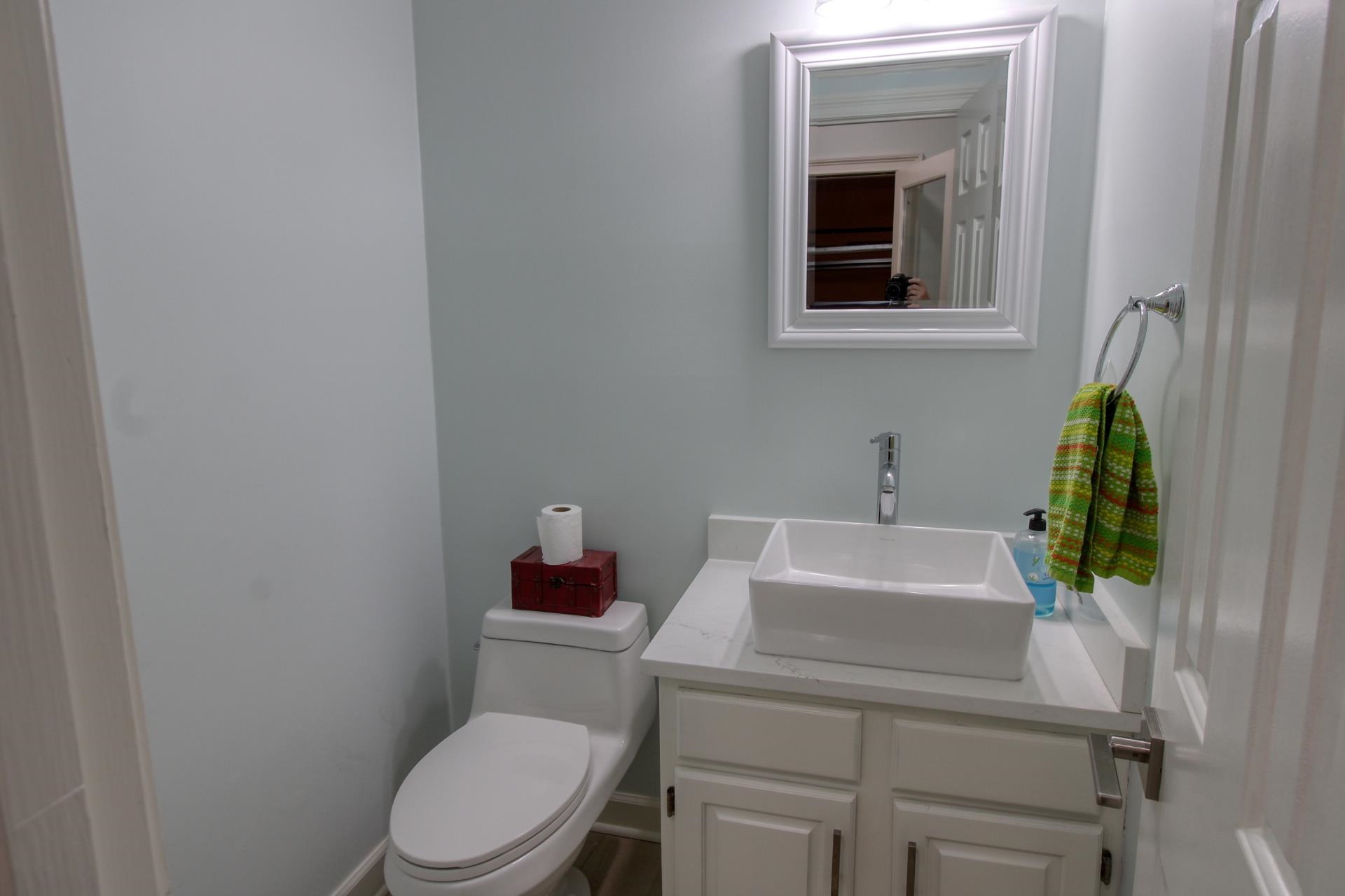3284 Gallery Dr Property Photo 20