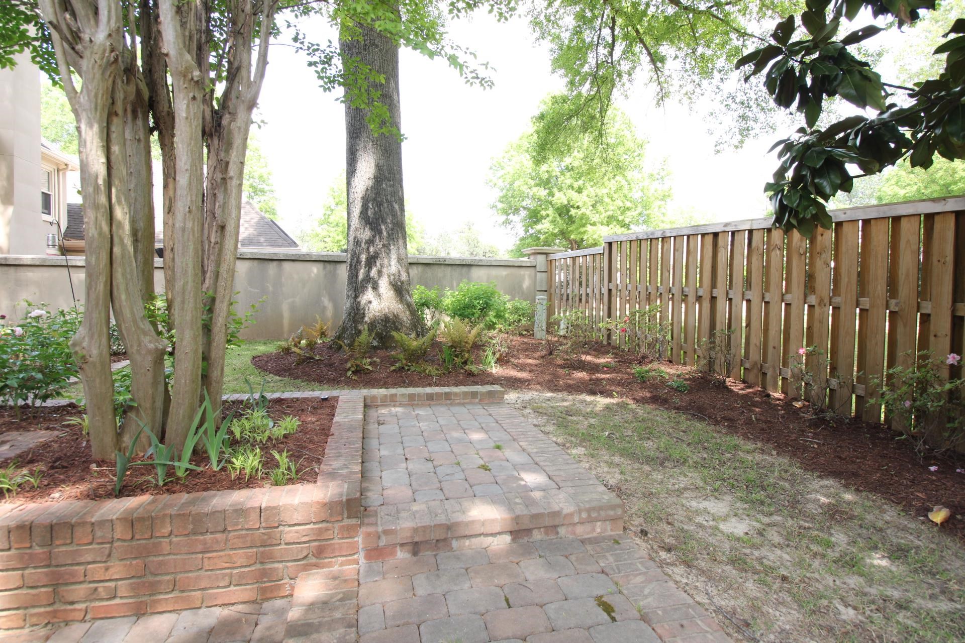 3284 Gallery Dr Property Photo 23